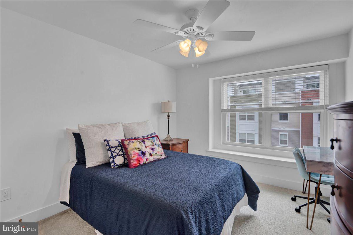 PARKVIEW AT WEST 7TH - Residential