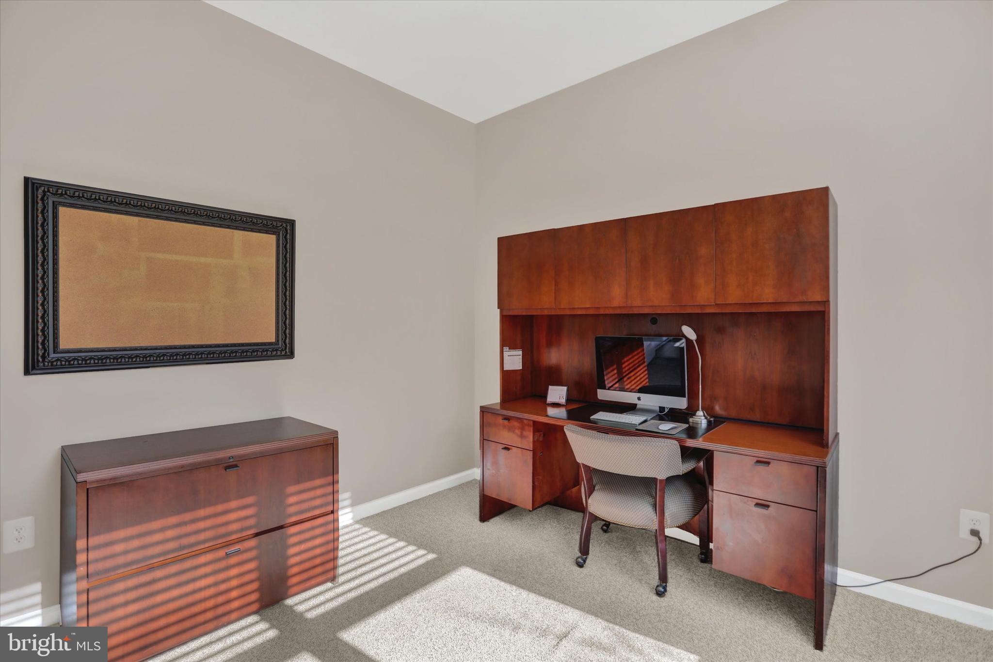 COLD SPRING HUNT - Residential