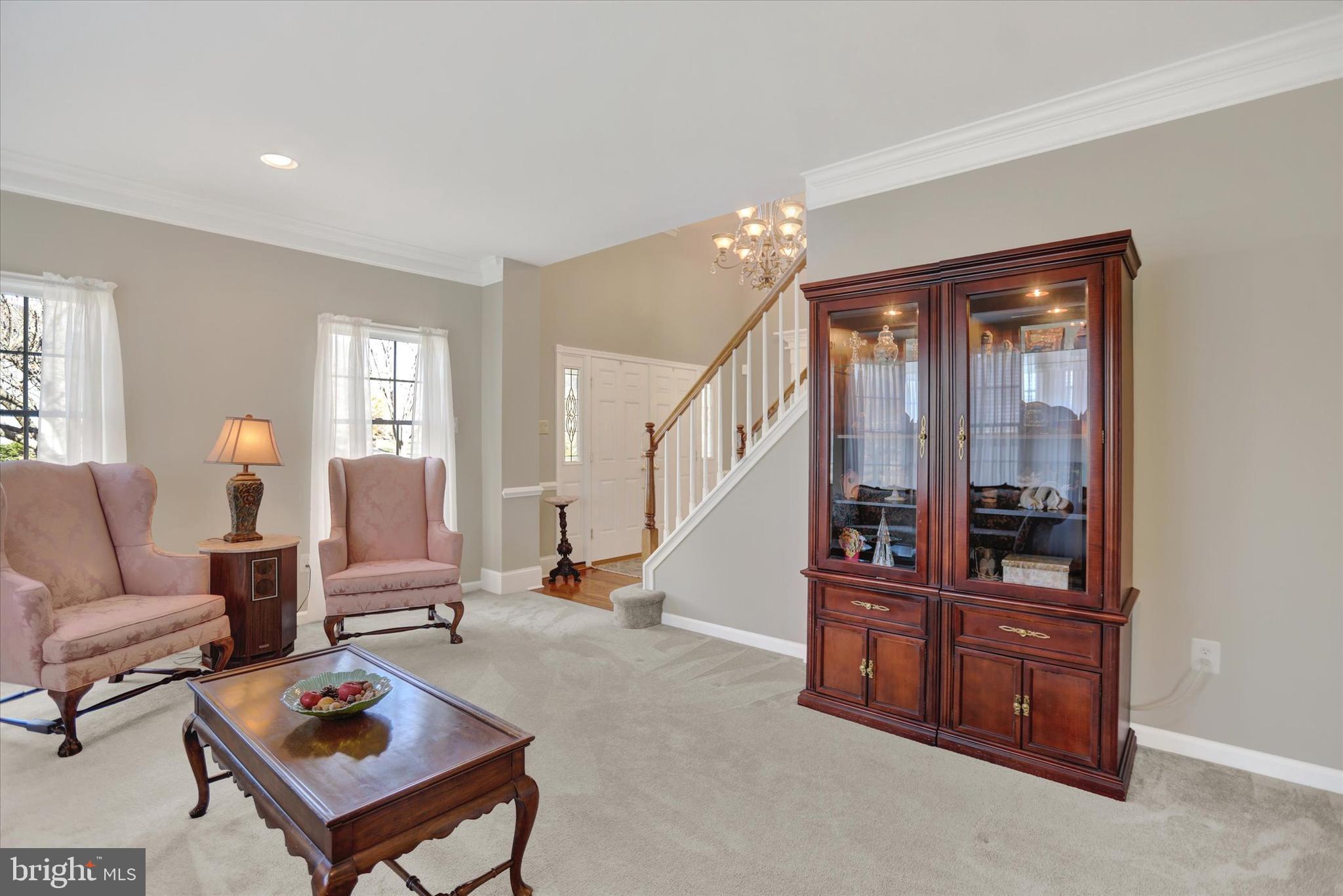 COLD SPRING HUNT - Residential