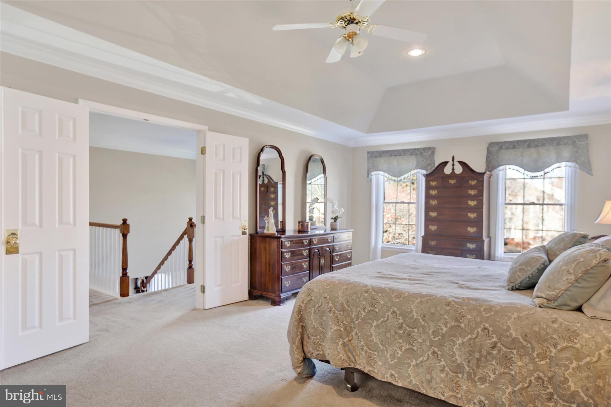 COLD SPRING HUNT - Residential