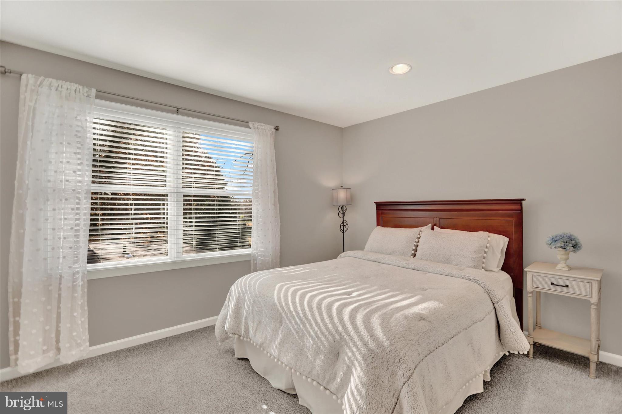 COLD SPRING HUNT - Residential