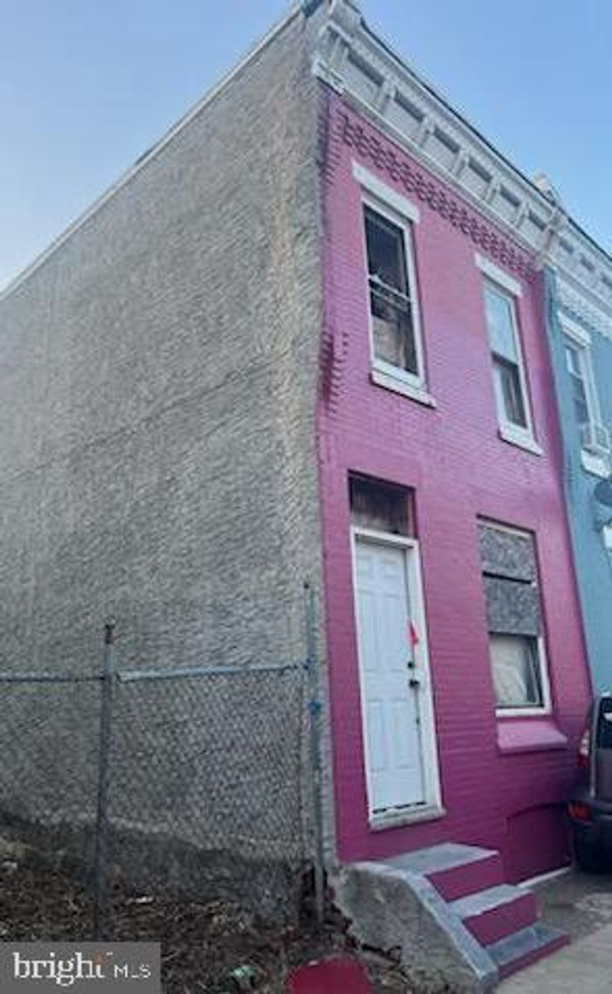 Investor Opportunity!Property is being sold in as-is condition.