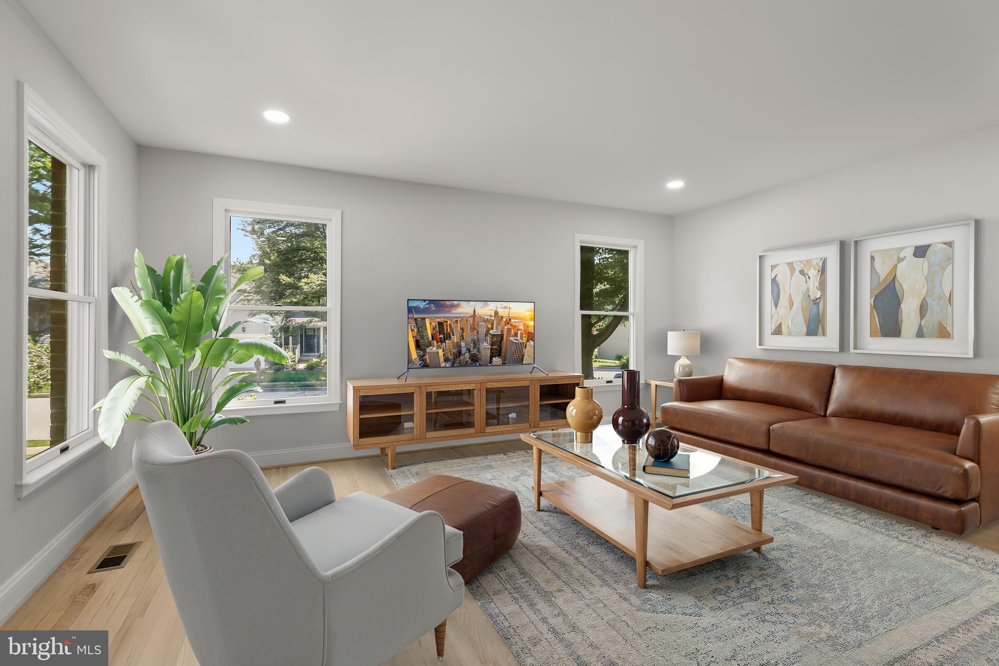 GABLES AT SUMMIT CHASE - Residential