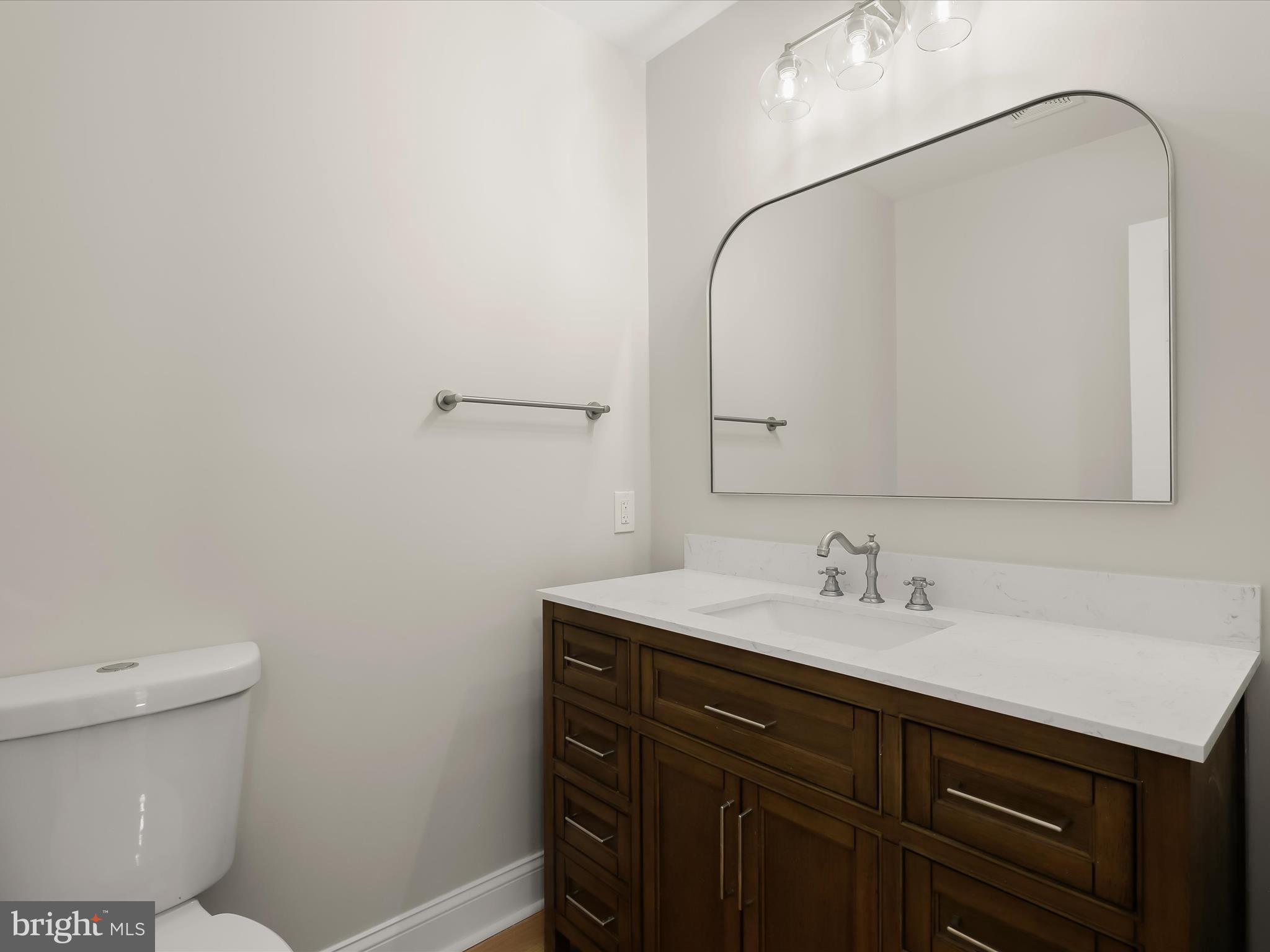GABLES AT SUMMIT CHASE - Residential