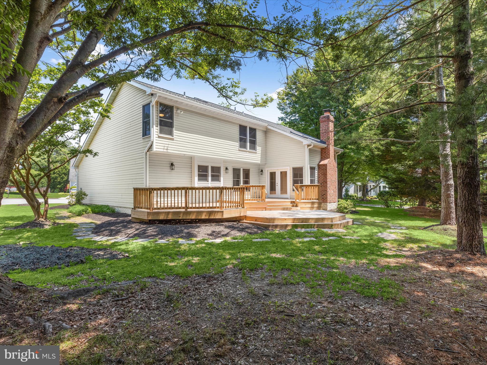 GABLES AT SUMMIT CHASE - Residential