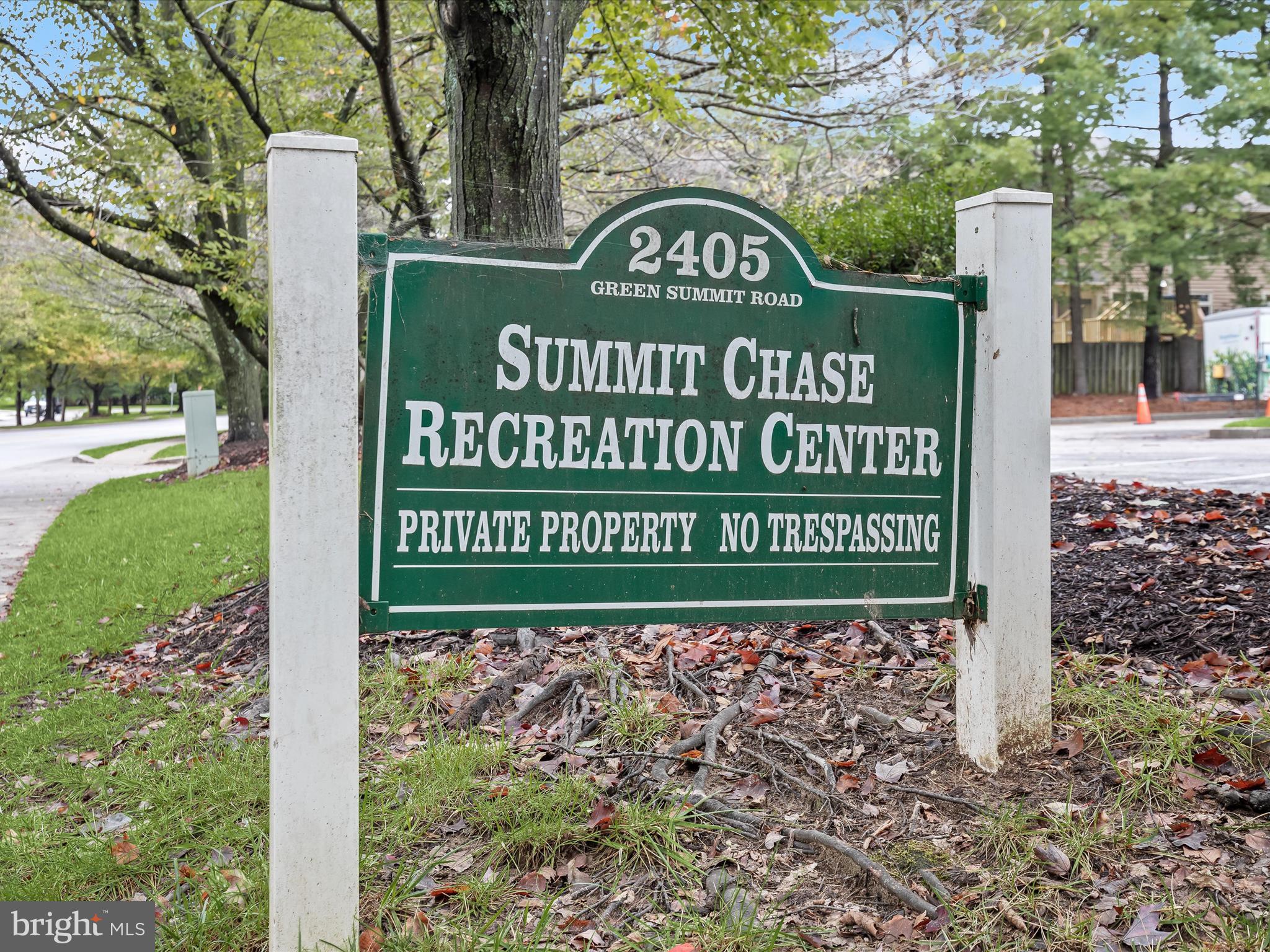GABLES AT SUMMIT CHASE - Residential