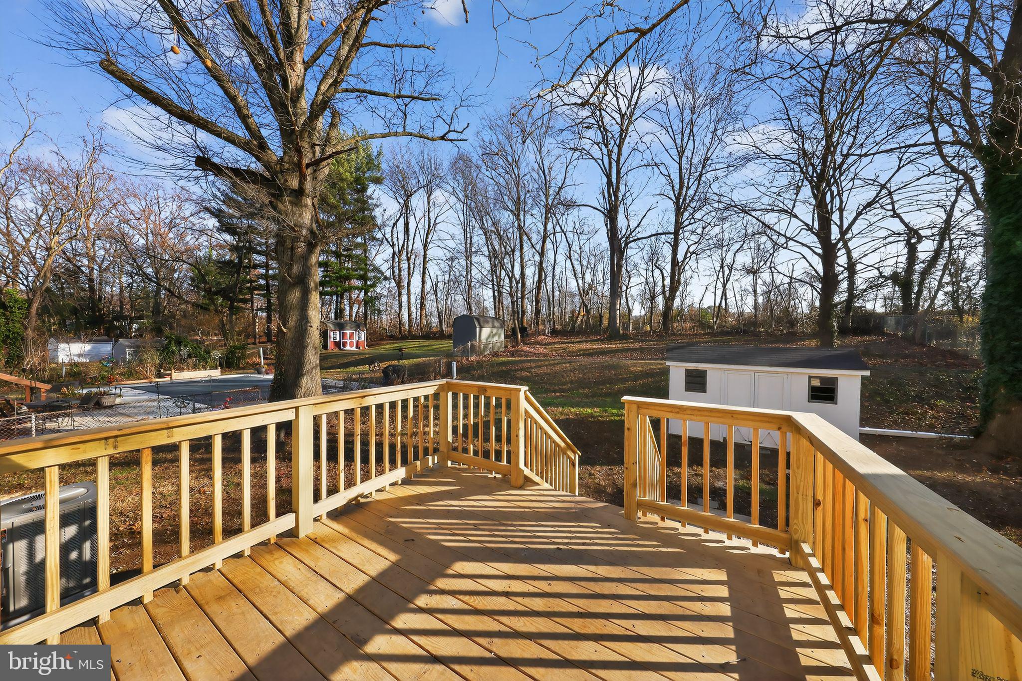 OLD MILL MANOR - Residential