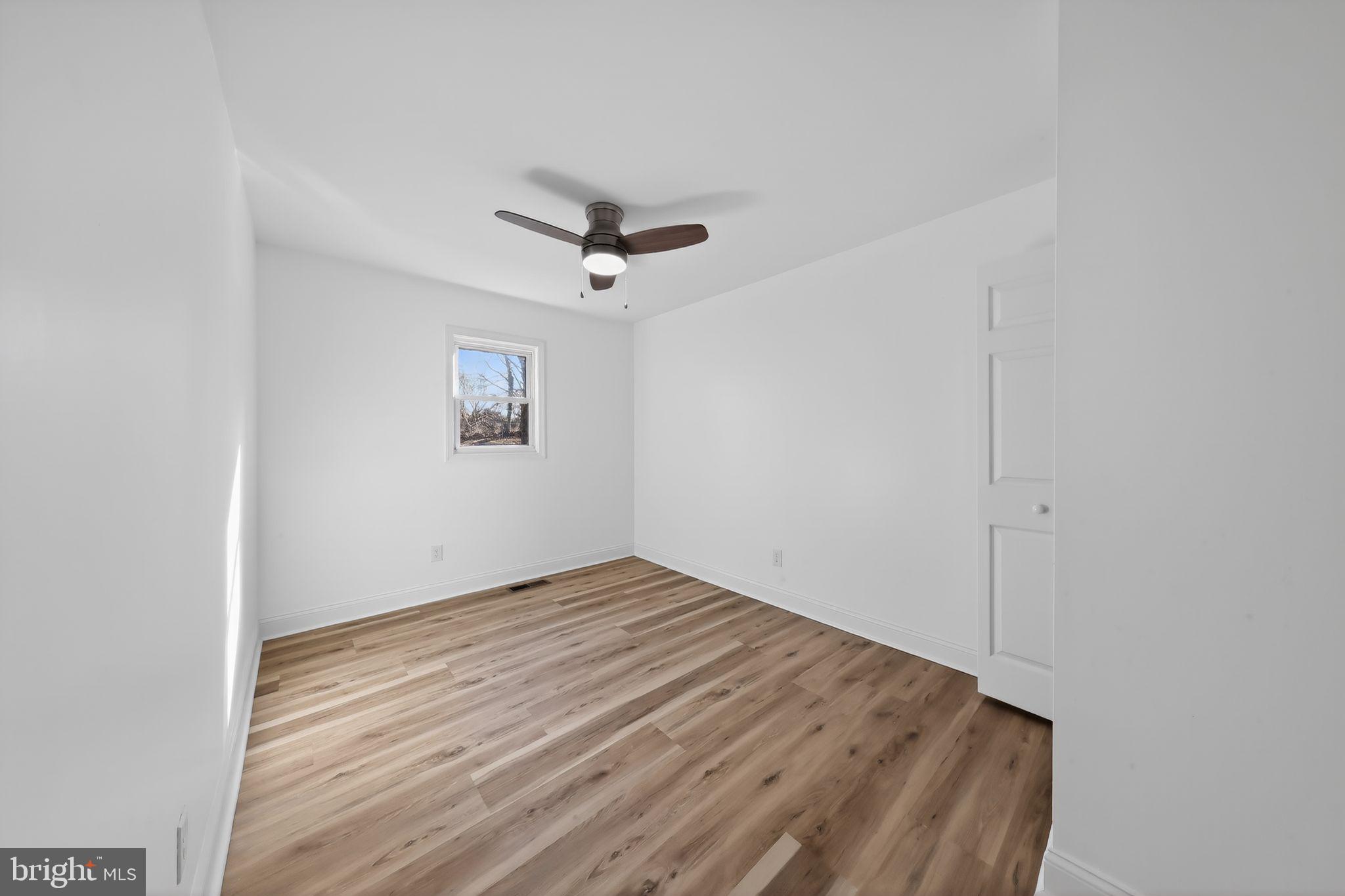 OLD MILL MANOR - Residential