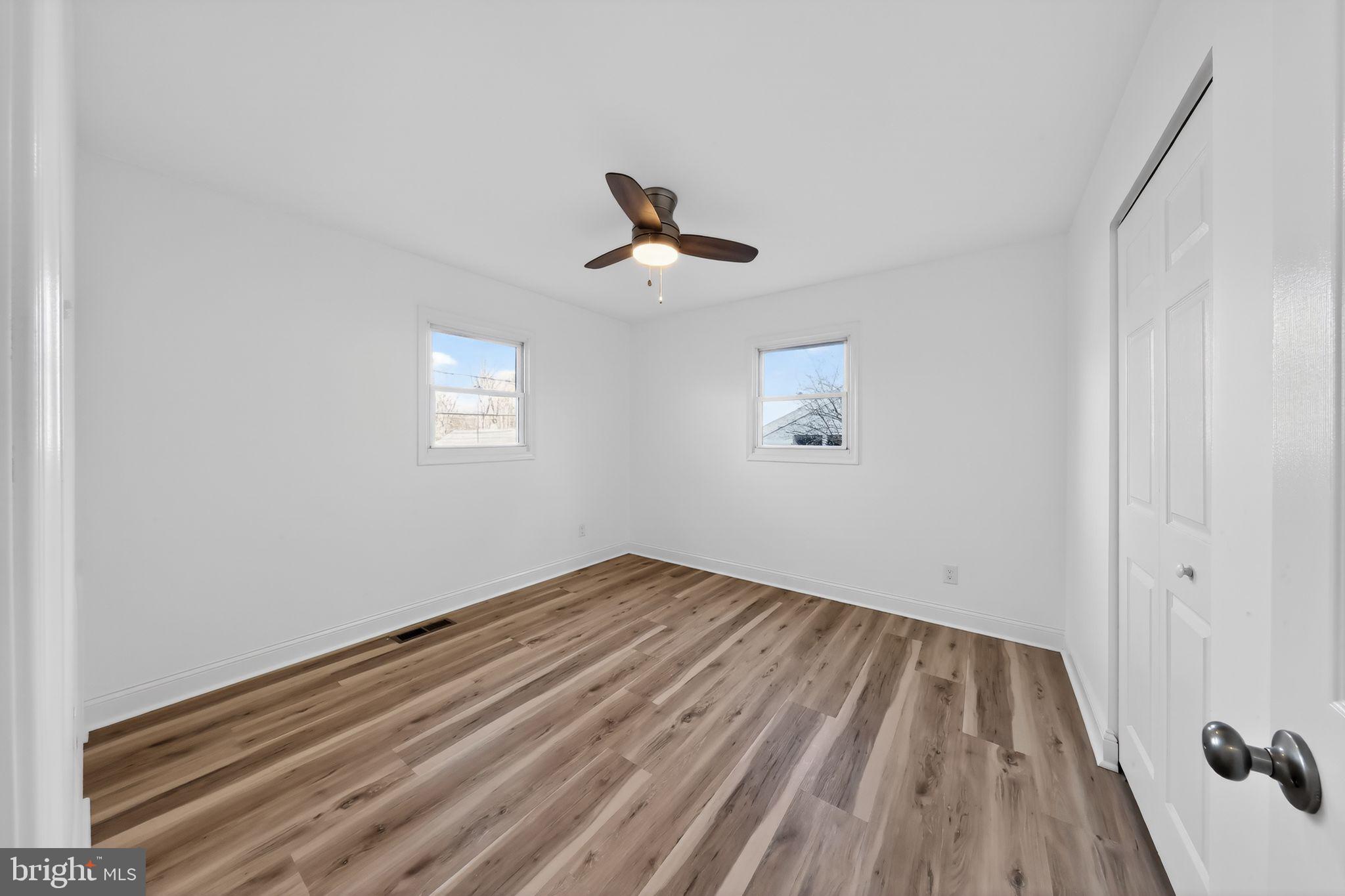 OLD MILL MANOR - Residential