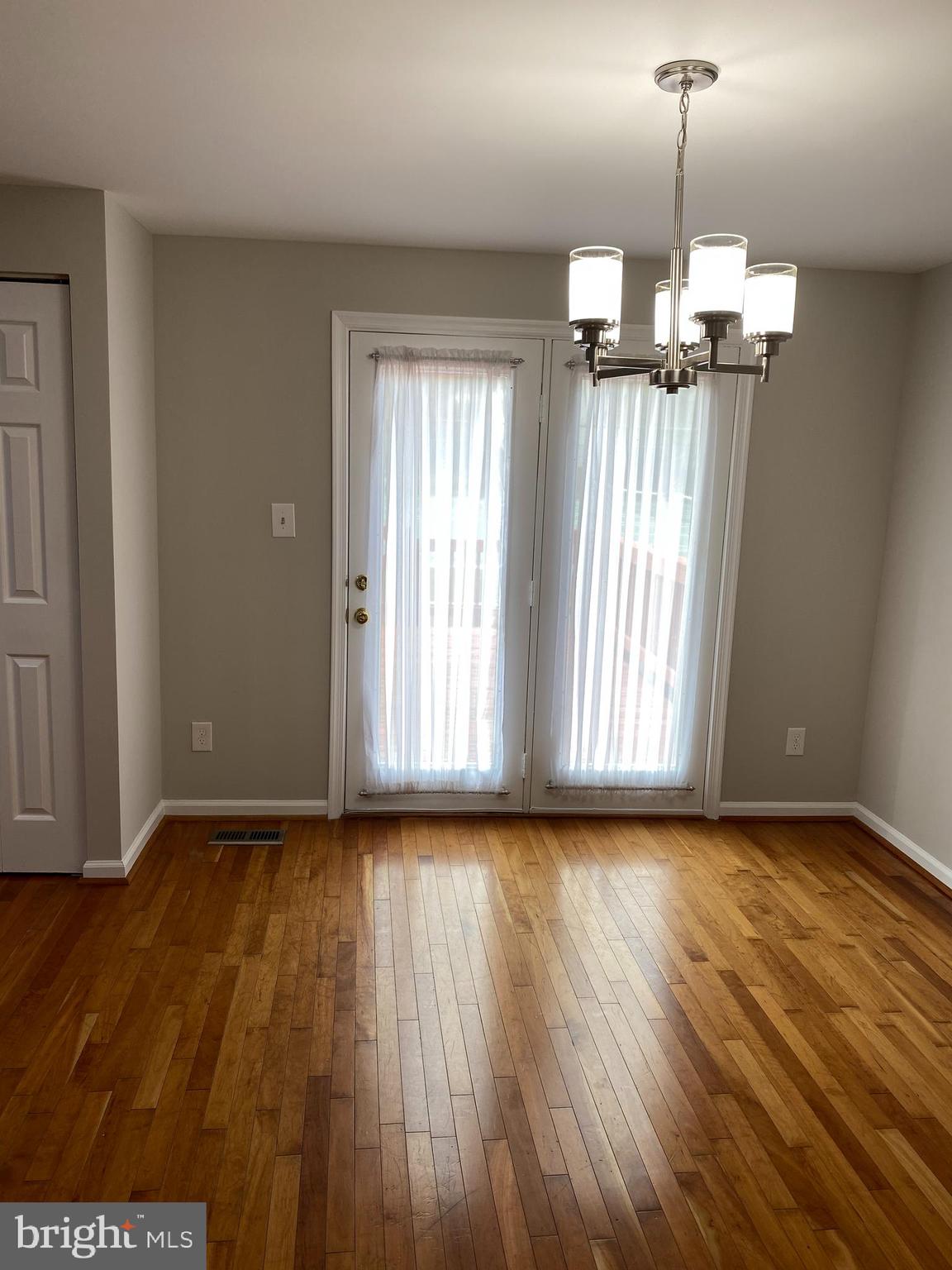 OLD BRIDGE ESTATES - Residential Lease