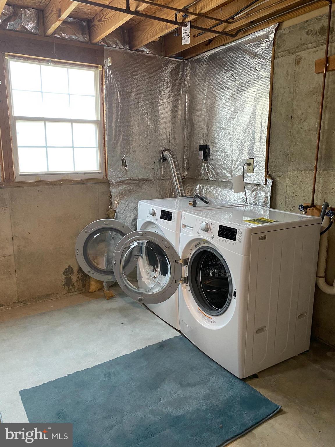 OLD BRIDGE ESTATES - Residential Lease