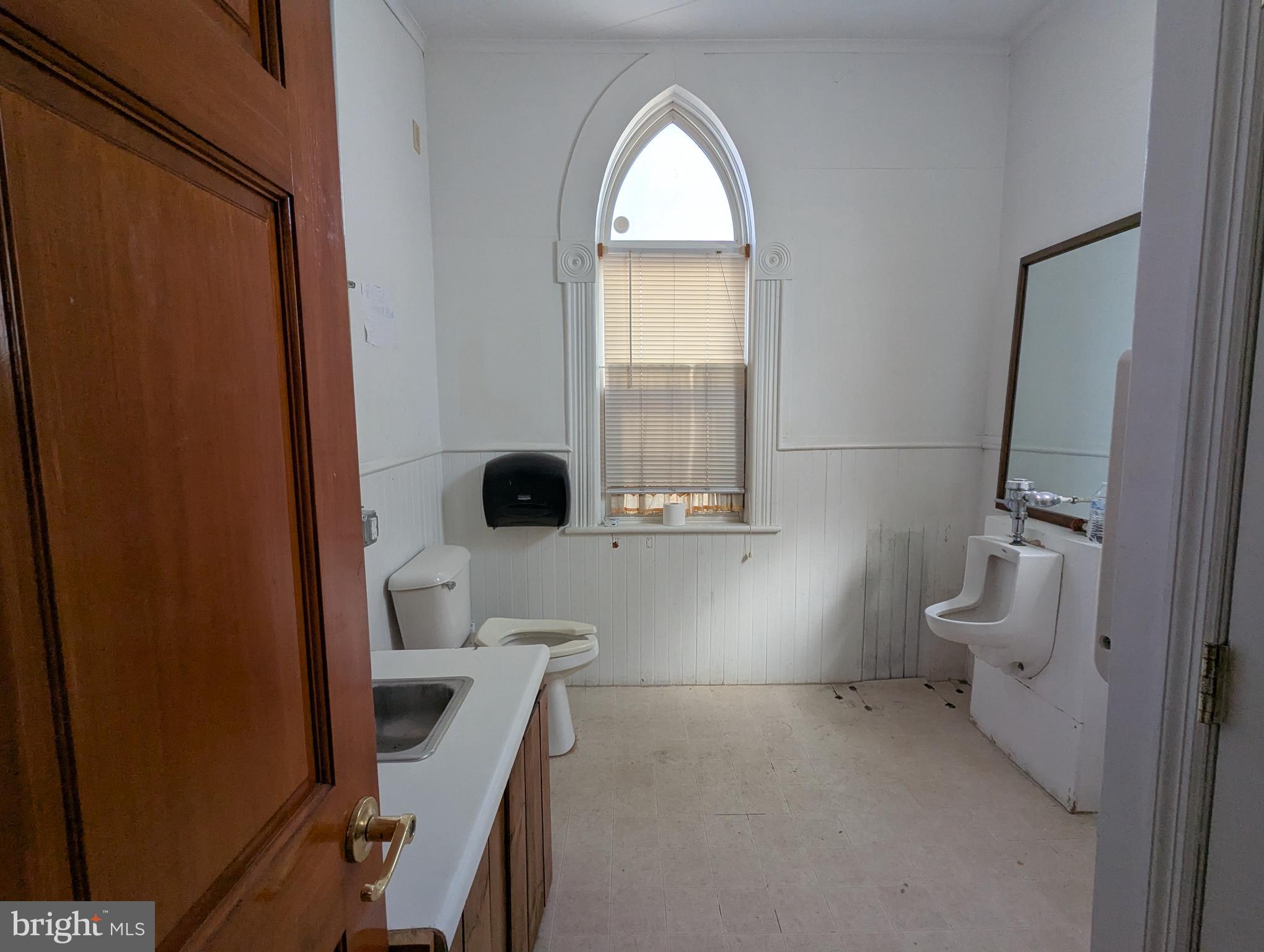 MOUNT CARMEL BOROUGH - Residential