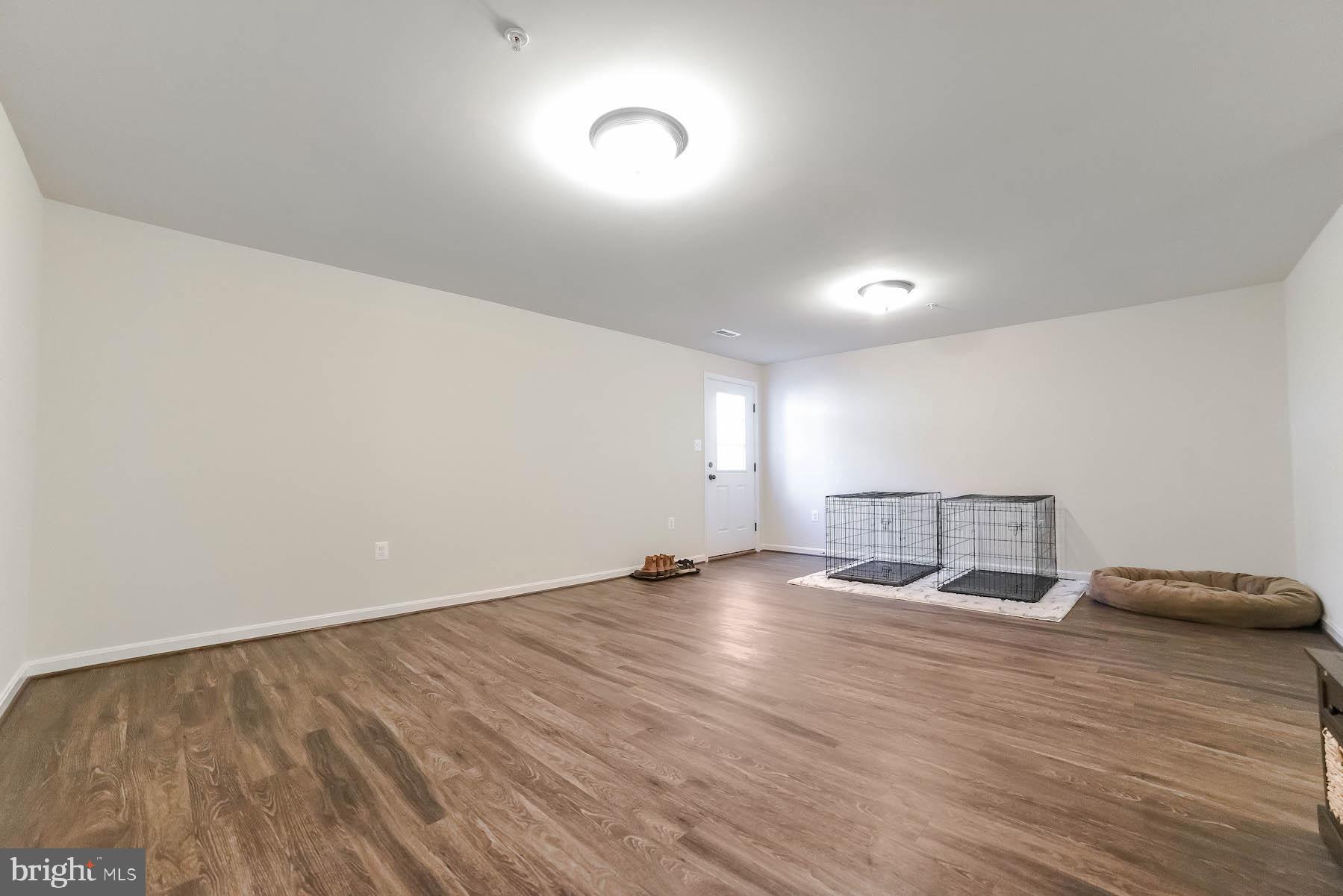 ELIZABETH HILLS - Residential