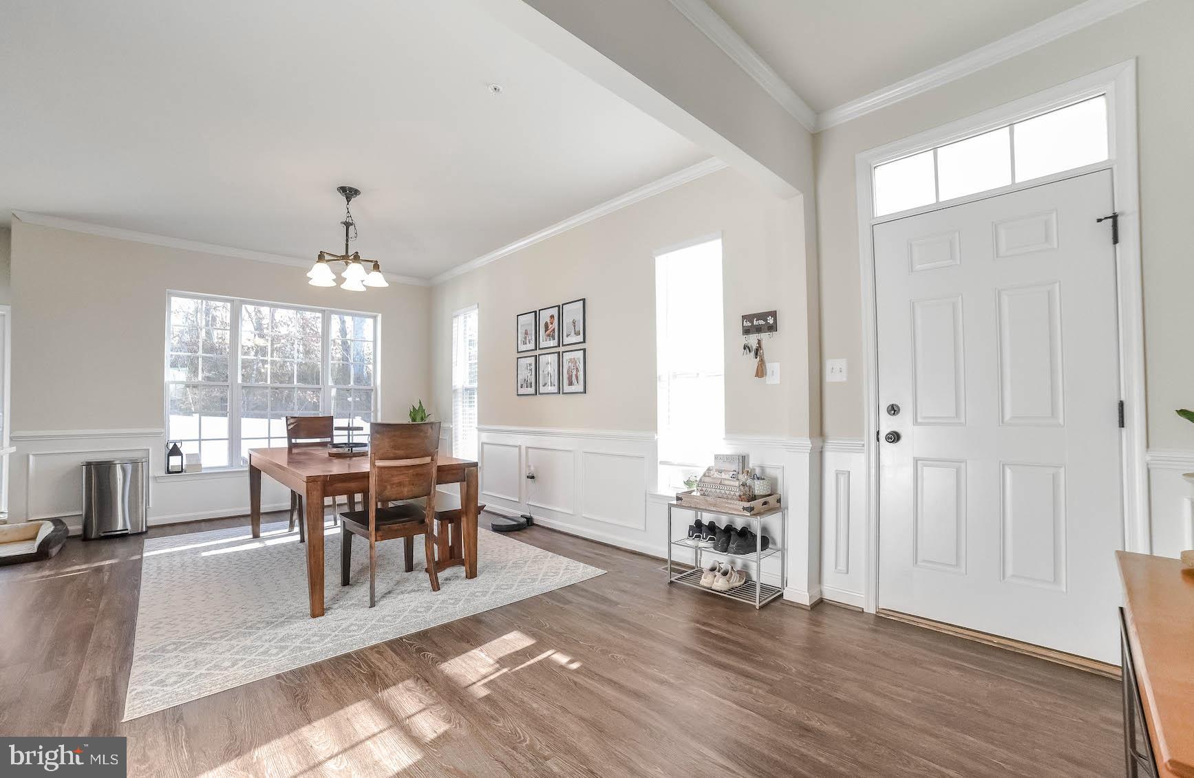 ELIZABETH HILLS - Residential