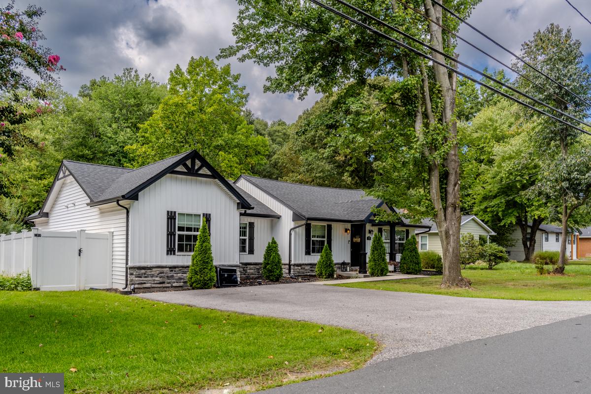 22 BROOKFIELD ROAD