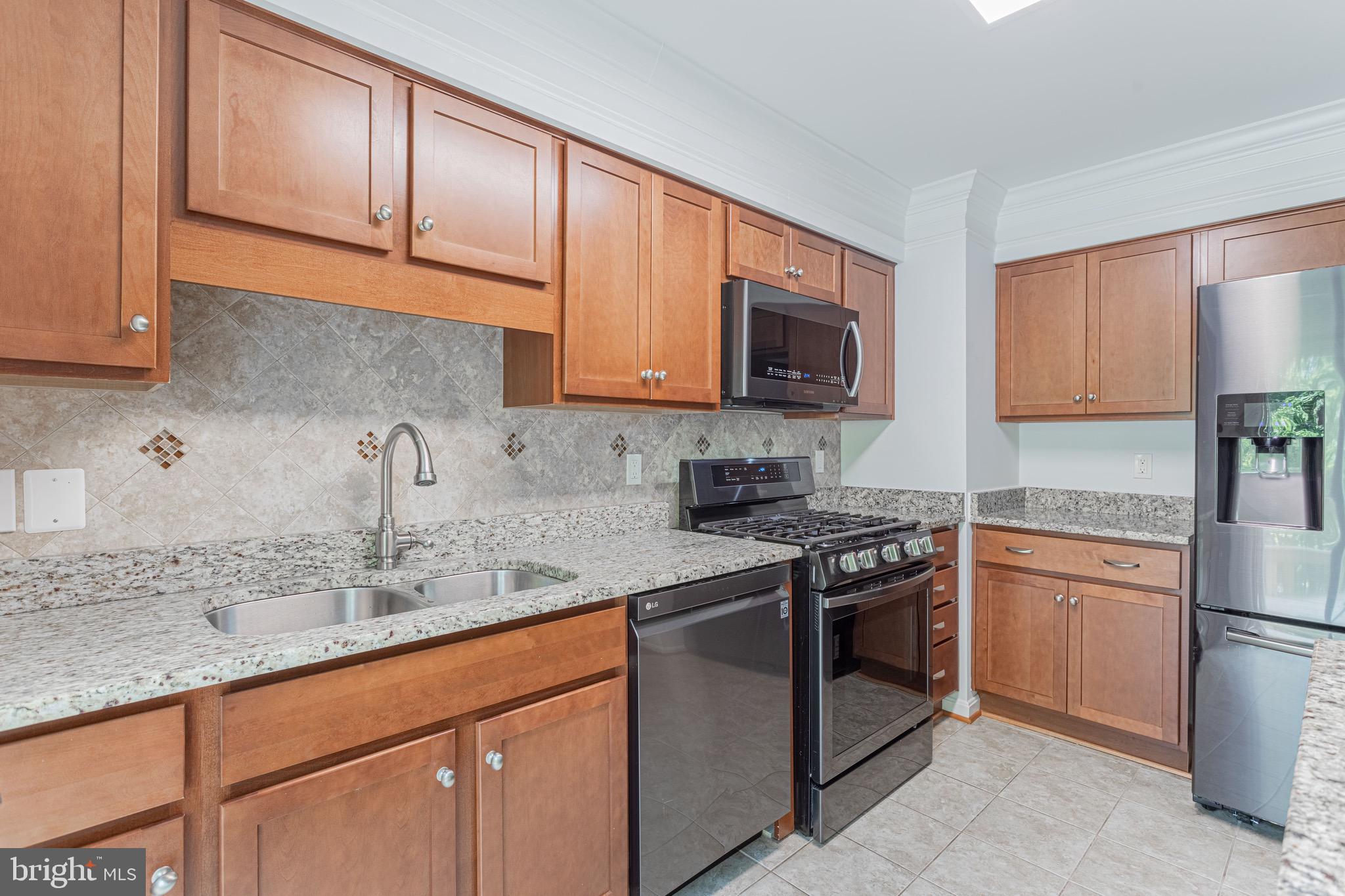 HEATHER GLEN - Residential