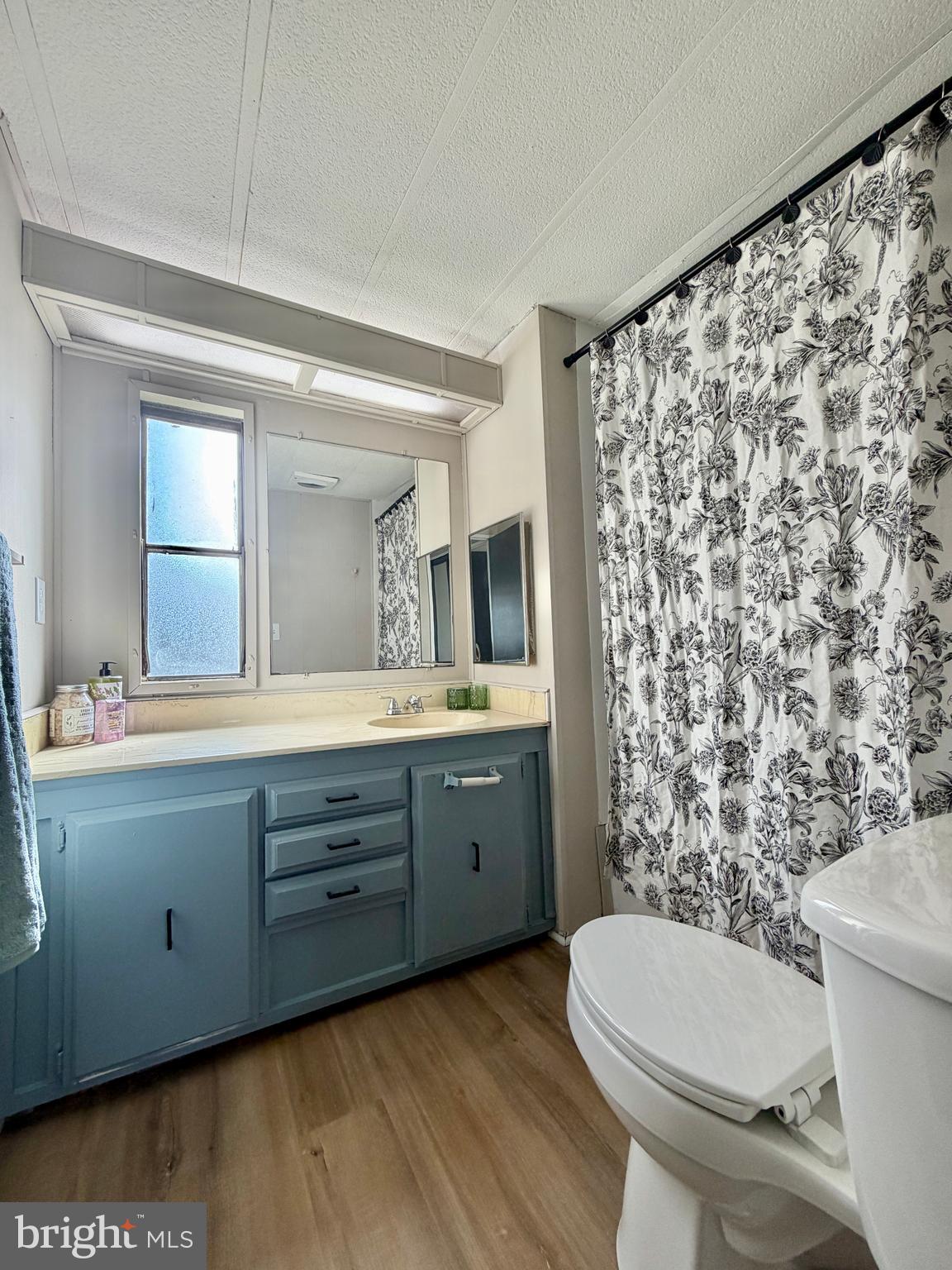 PENNWOOD CROSSING - Residential