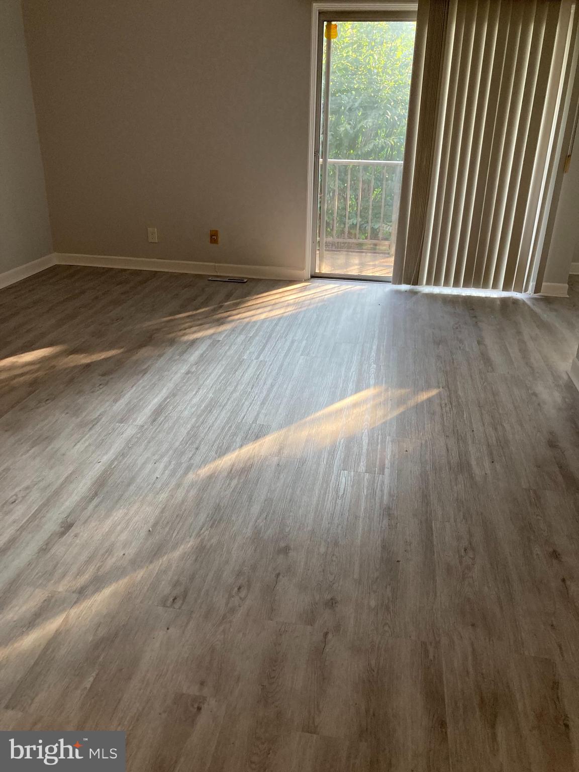 STEVENSON VILLAGE - Residential Lease