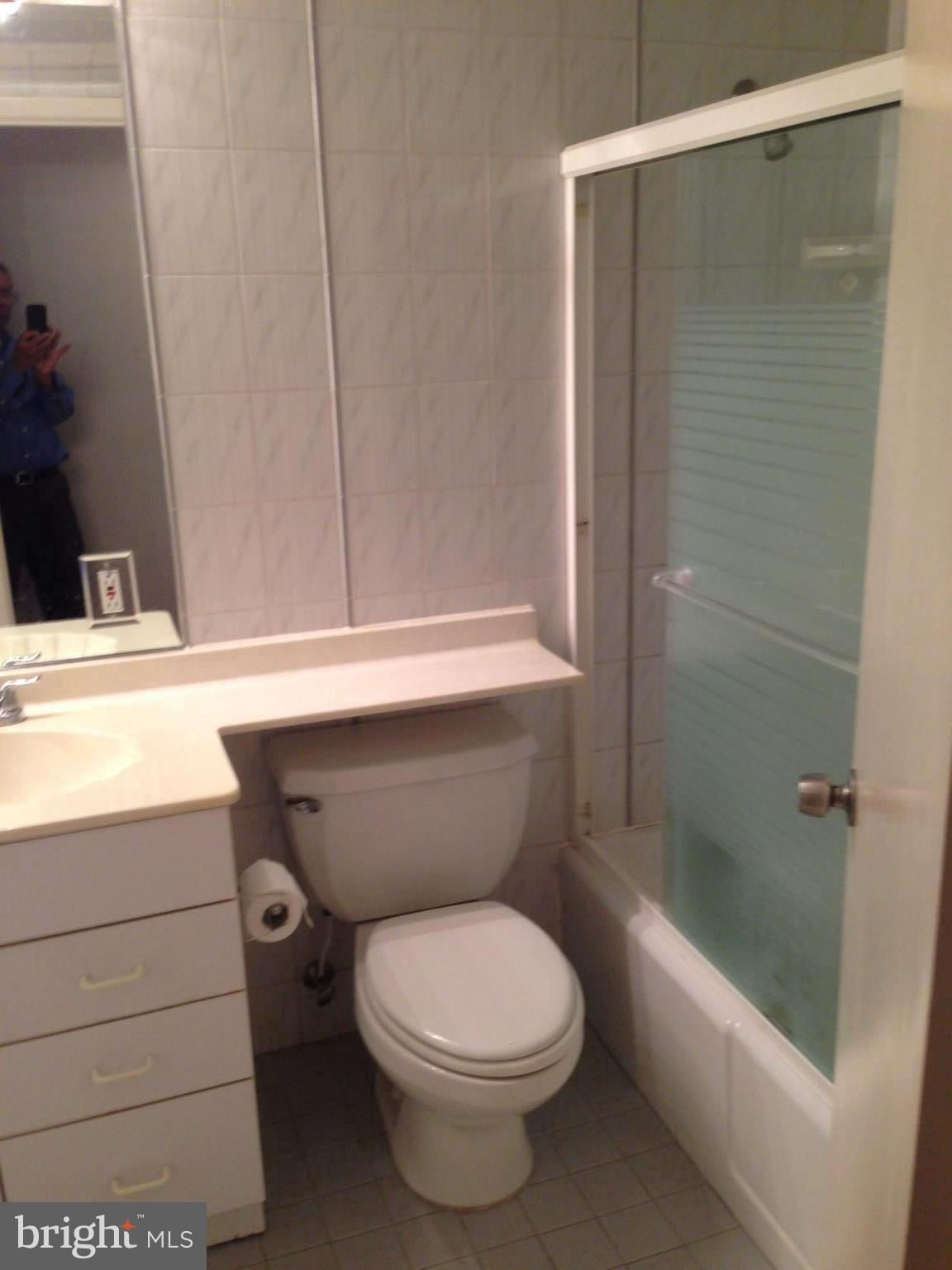 STEVENSON VILLAGE - Residential Lease