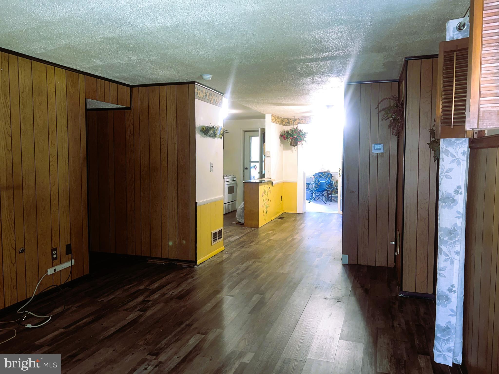 NORTH POINT VILLAGE - Residential