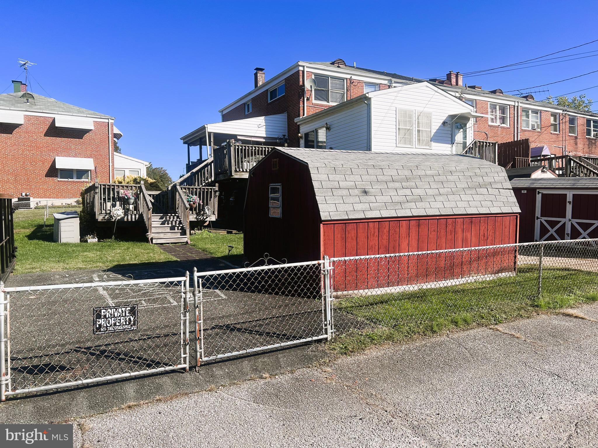 NORTH POINT VILLAGE - Residential