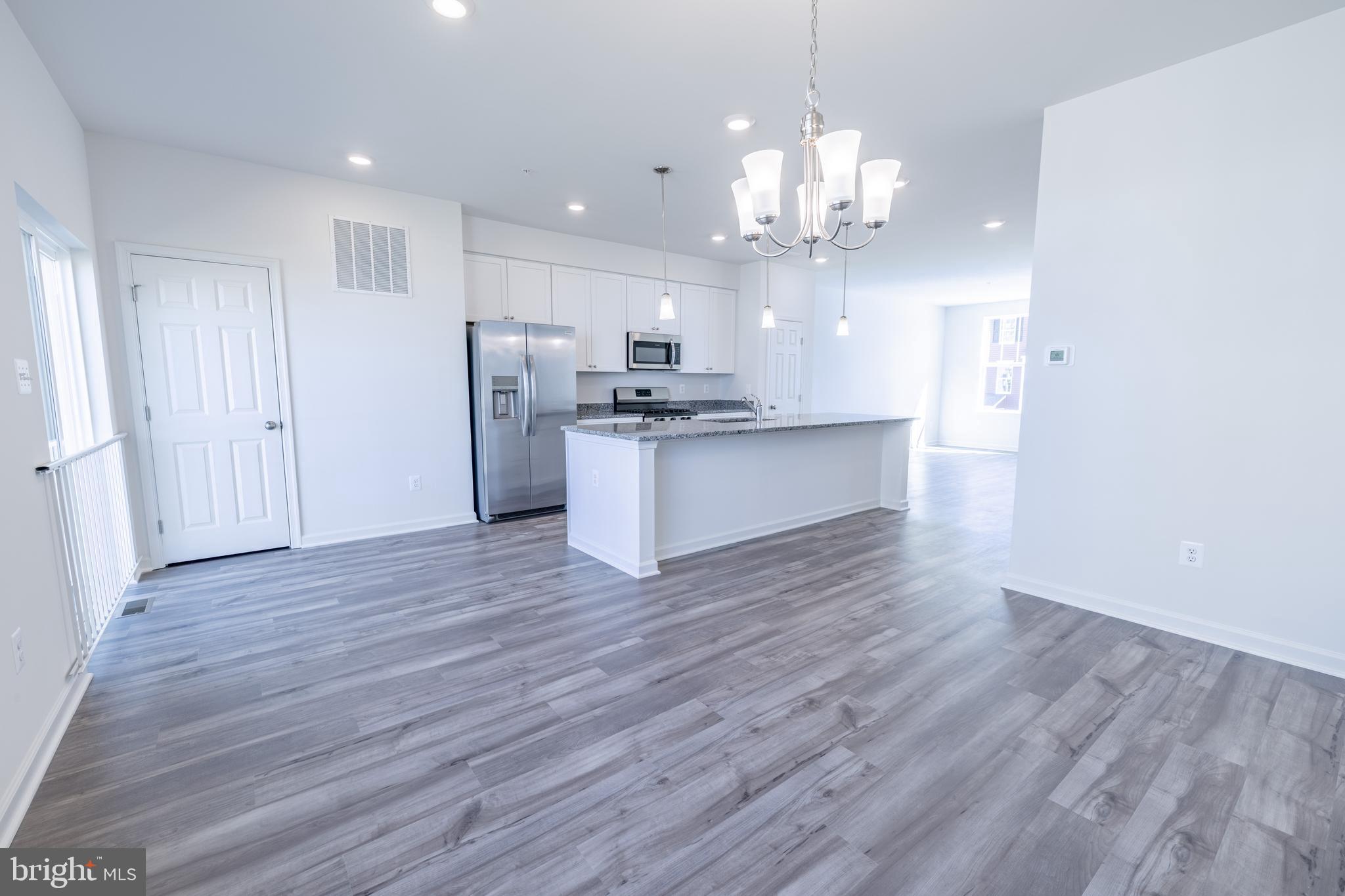 ELLENDALE - Residential