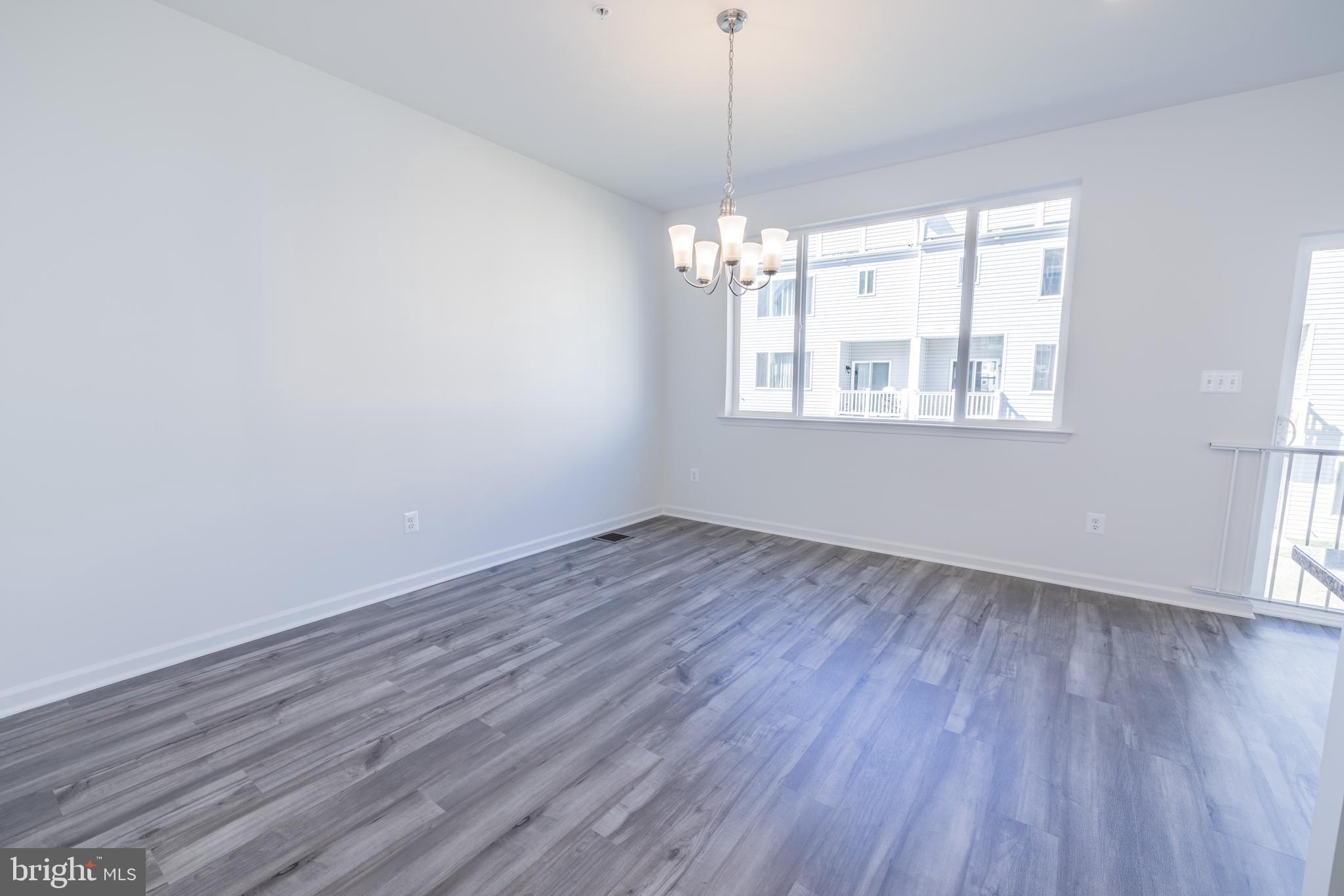 ELLENDALE - Residential