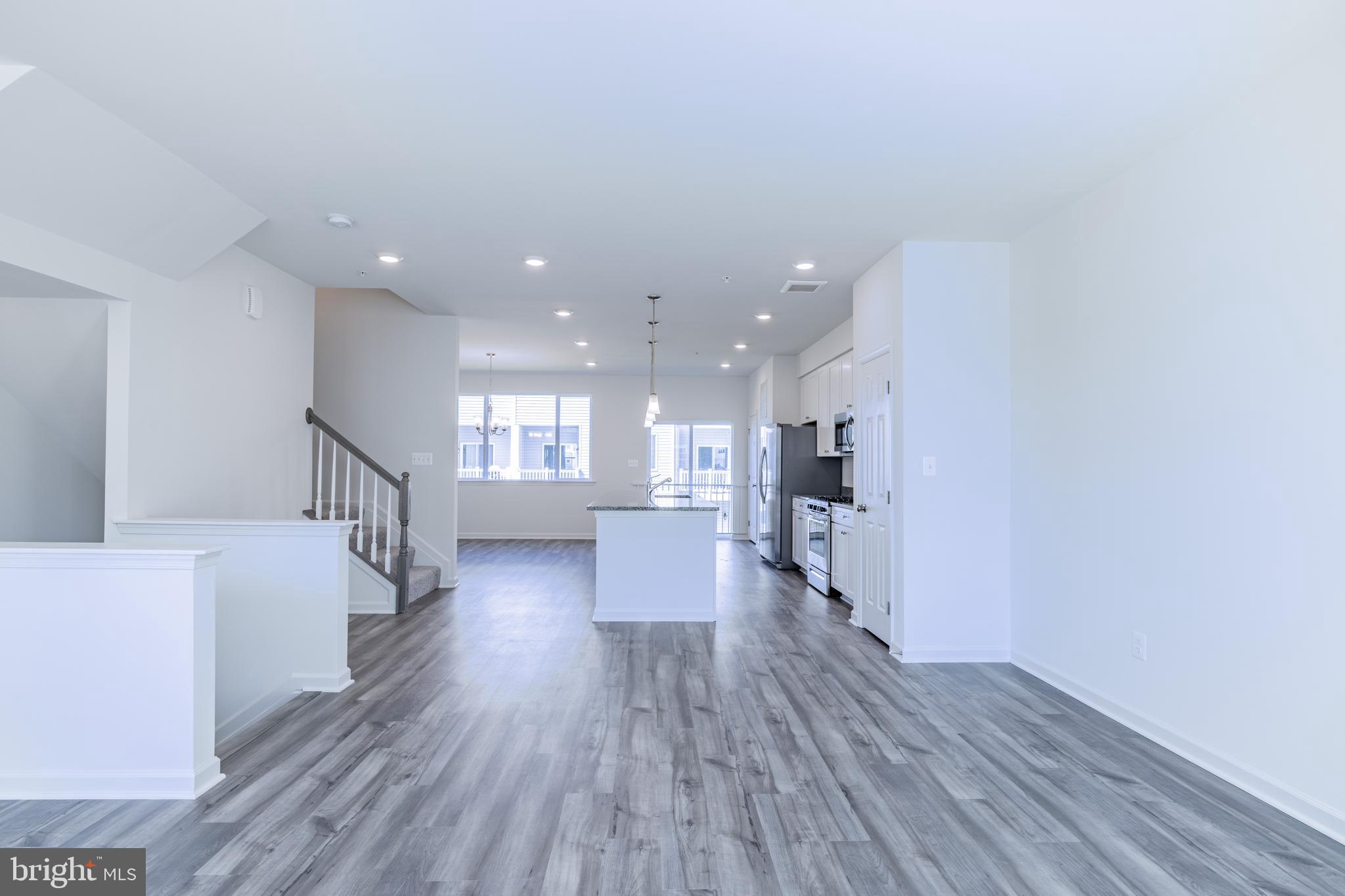 ELLENDALE - Residential