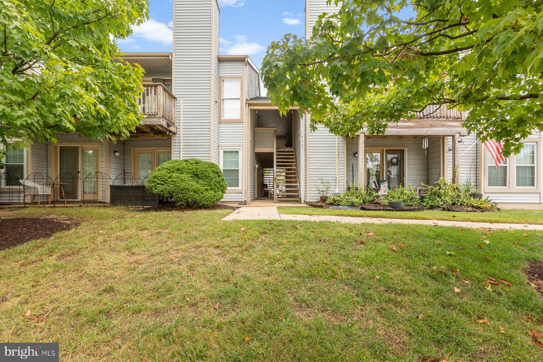 ROCKBURN COMMONS - Residential