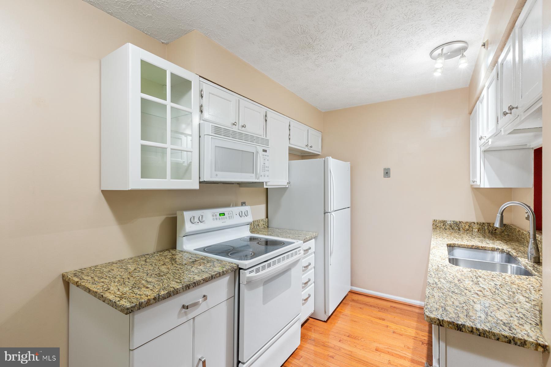 ROCKBURN COMMONS - Residential