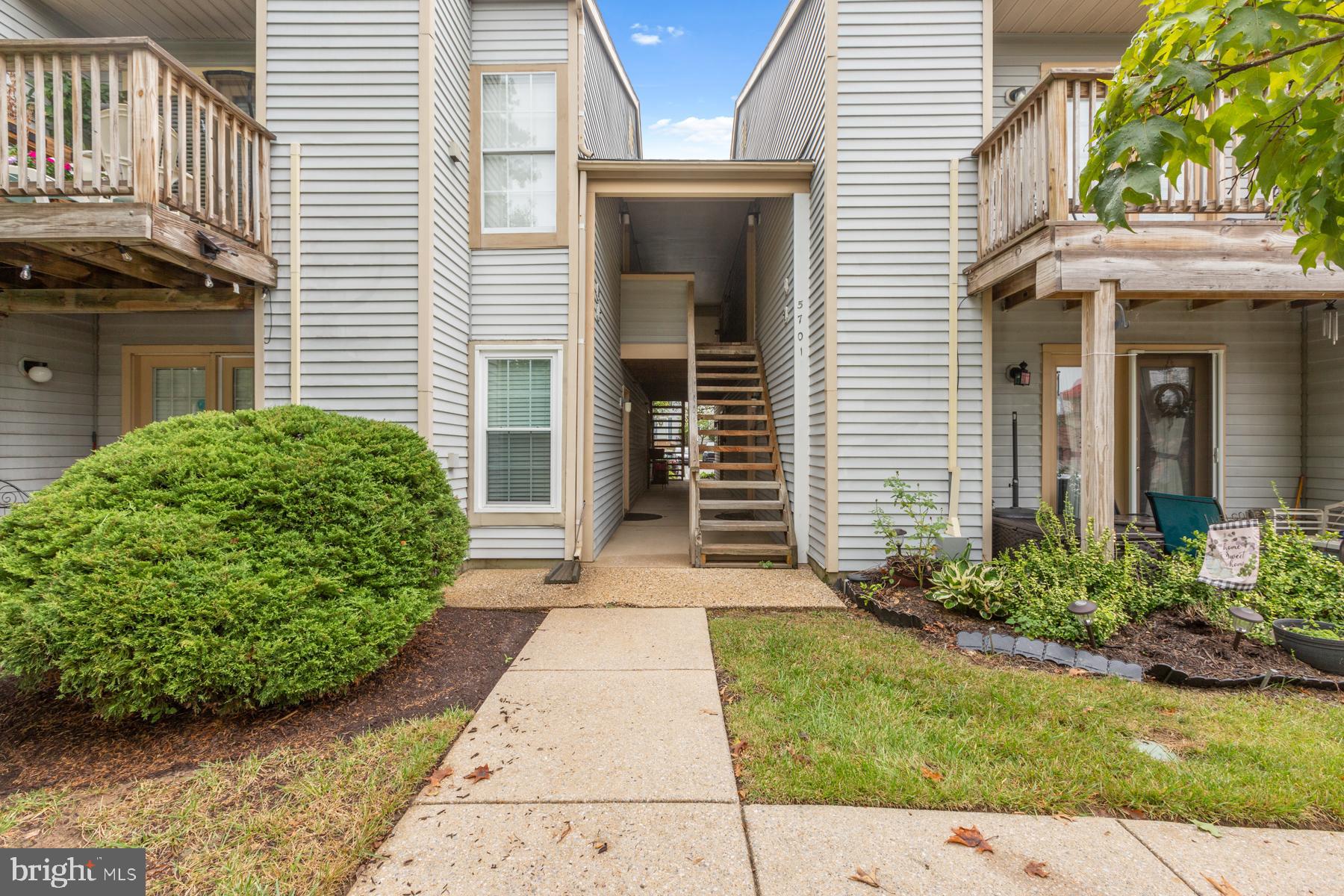 ROCKBURN COMMONS - Residential