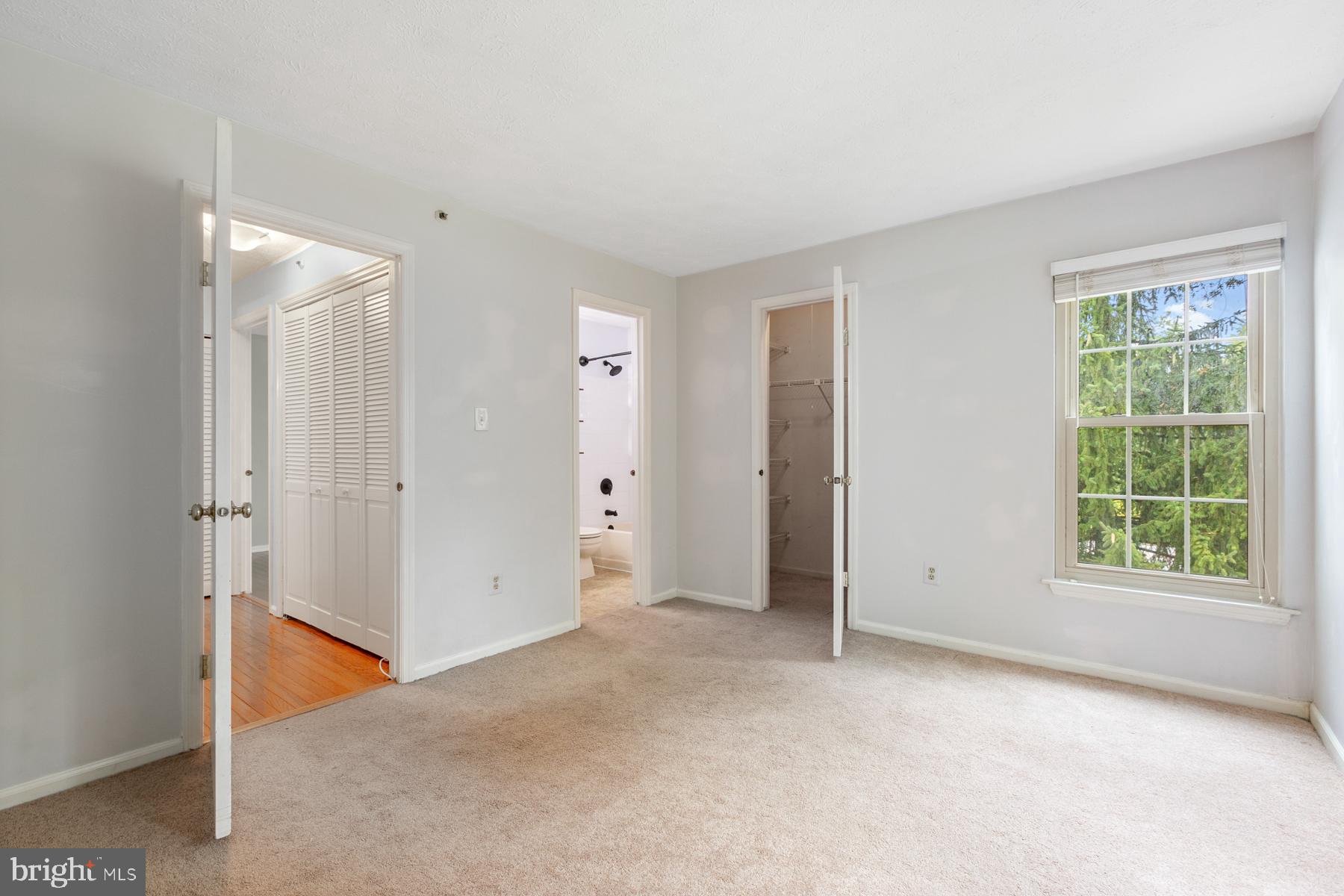 ROCKBURN COMMONS - Residential