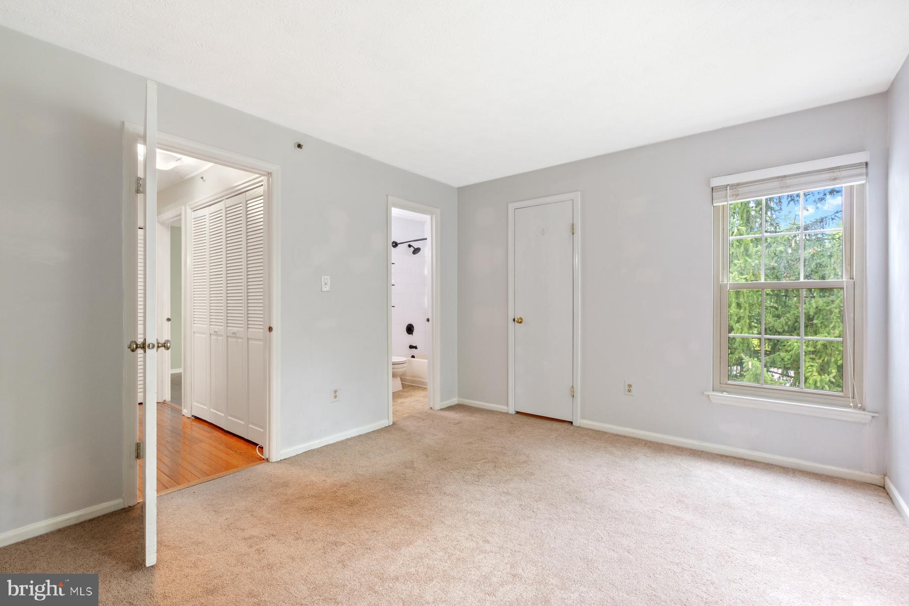 ROCKBURN COMMONS - Residential