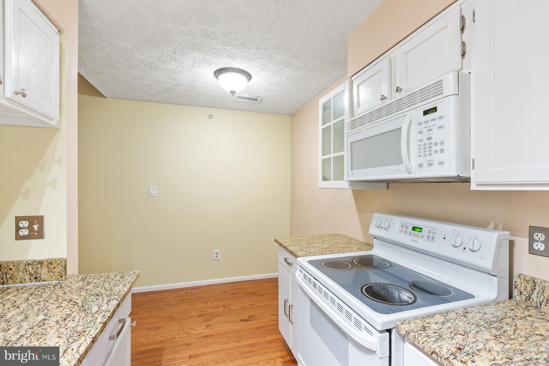 ROCKBURN COMMONS - Residential