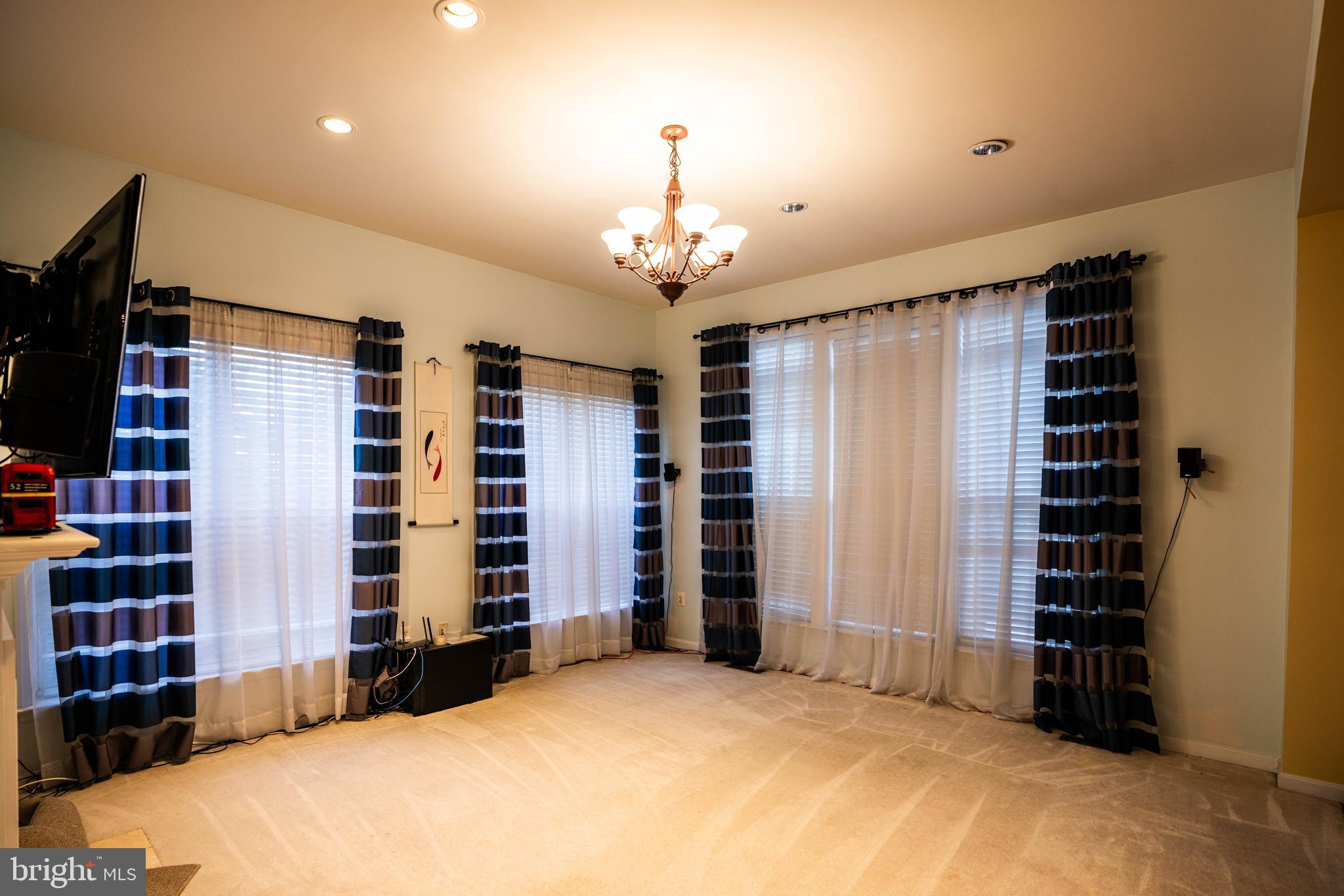 LORTON VALLEY - Residential Lease