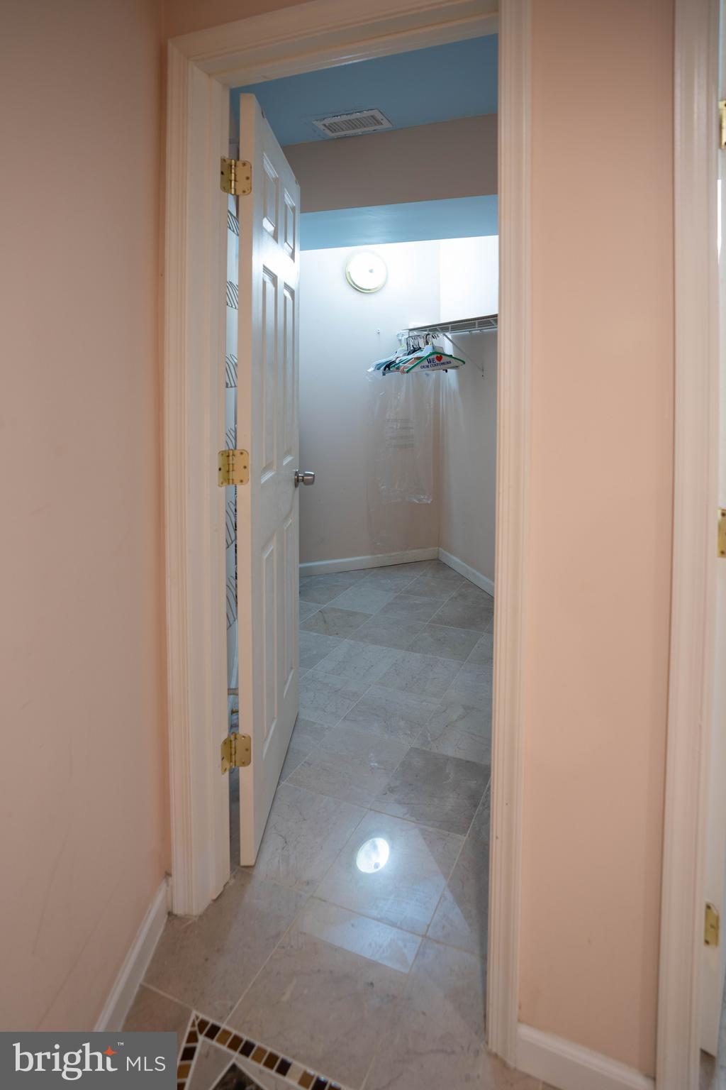 LORTON VALLEY - Residential Lease