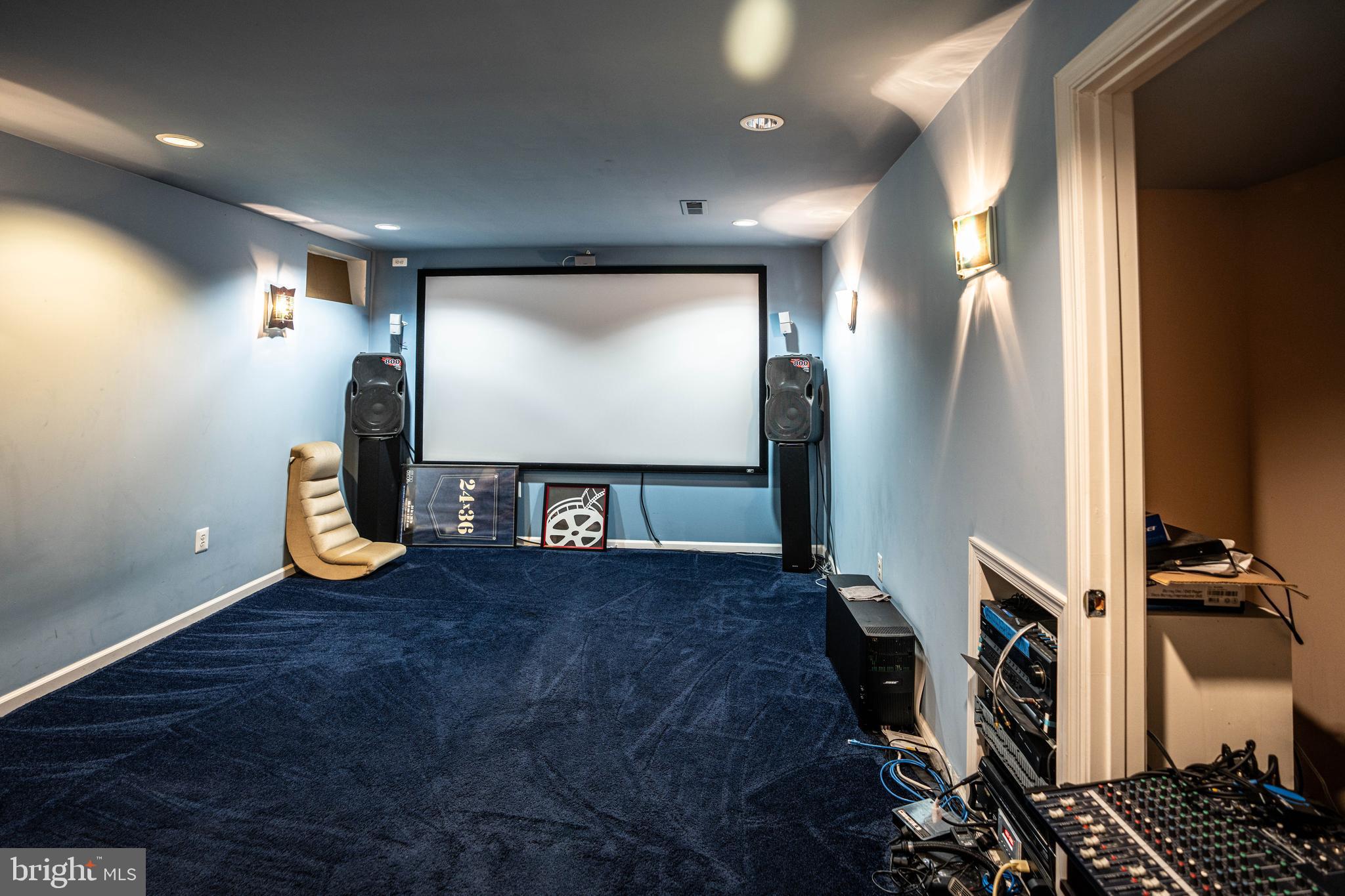 LORTON VALLEY - Residential Lease