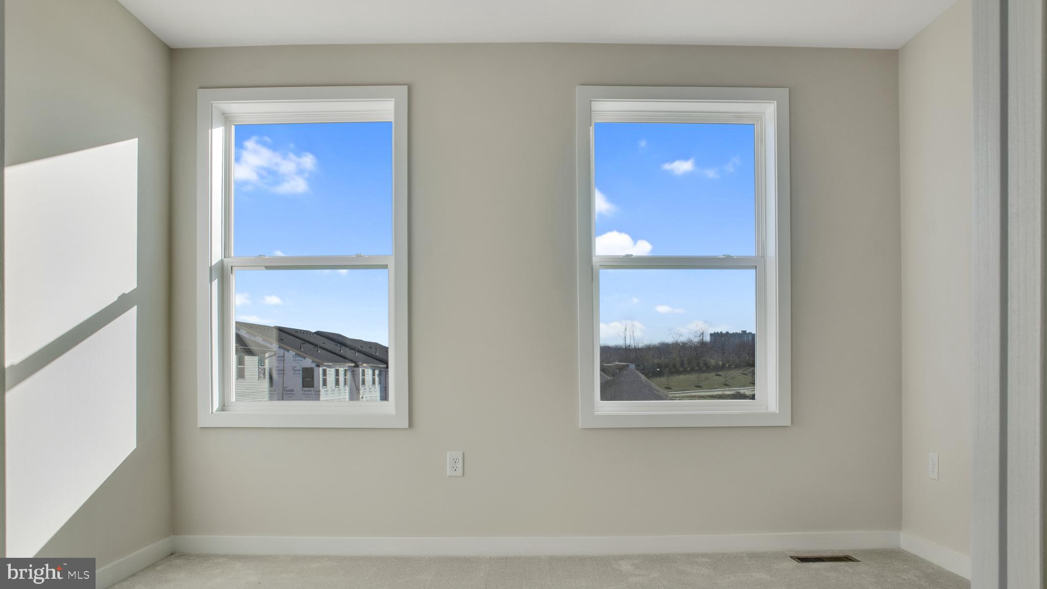 KING OF PRUSSIA - Residential Lease