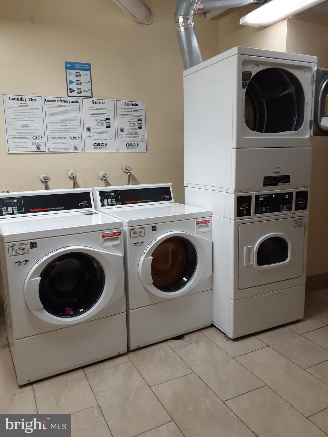 PRESIDENTIAL TOWERS - Residential Lease