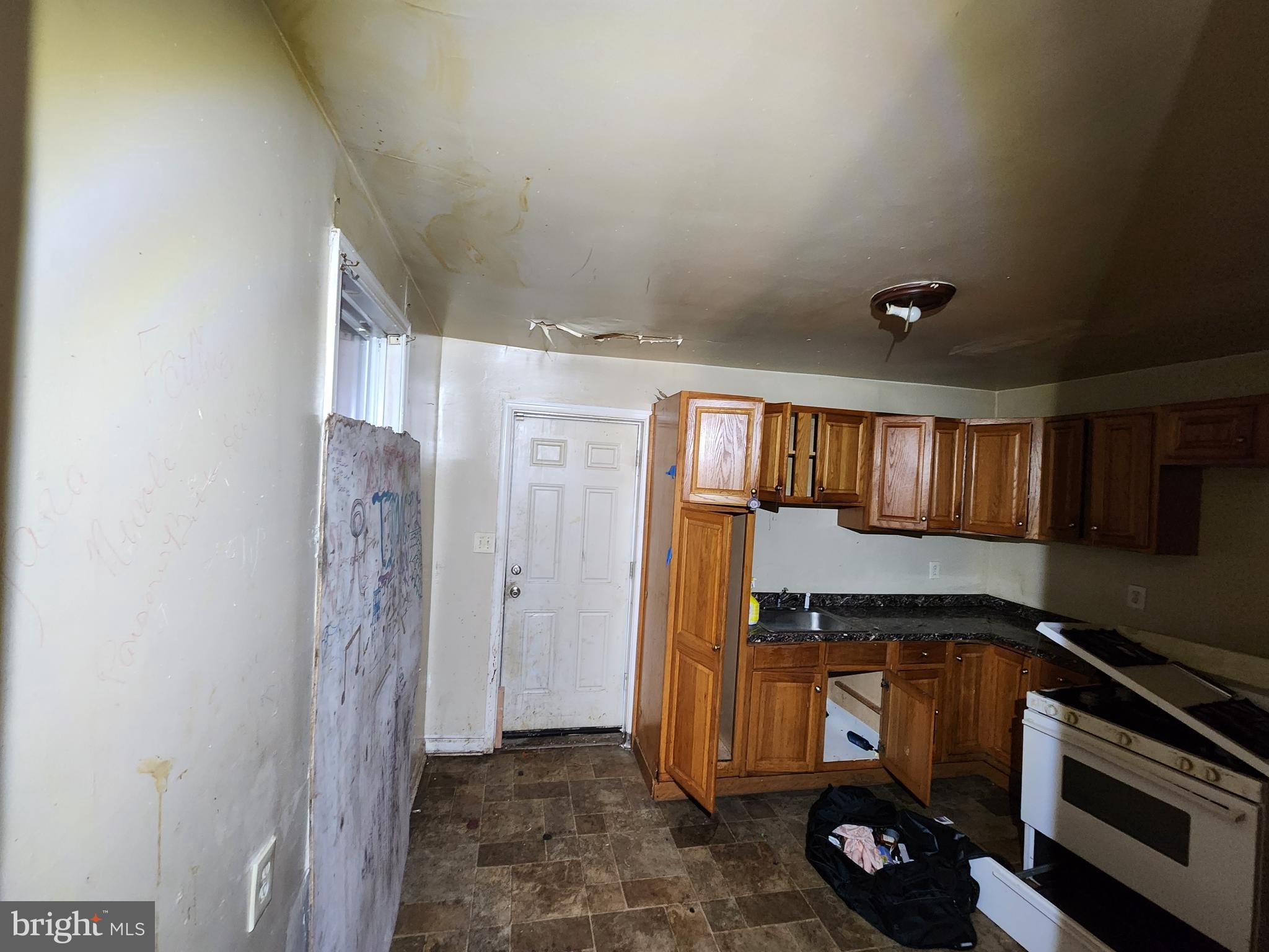 MILL HILL - Residential