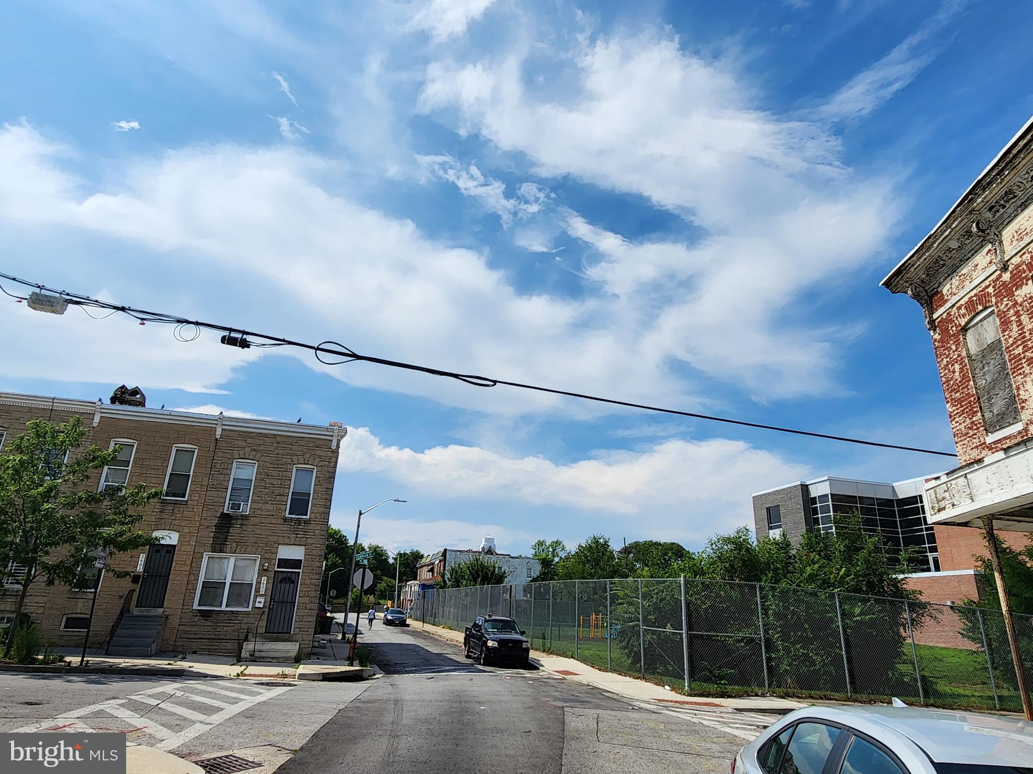 MILL HILL - Residential