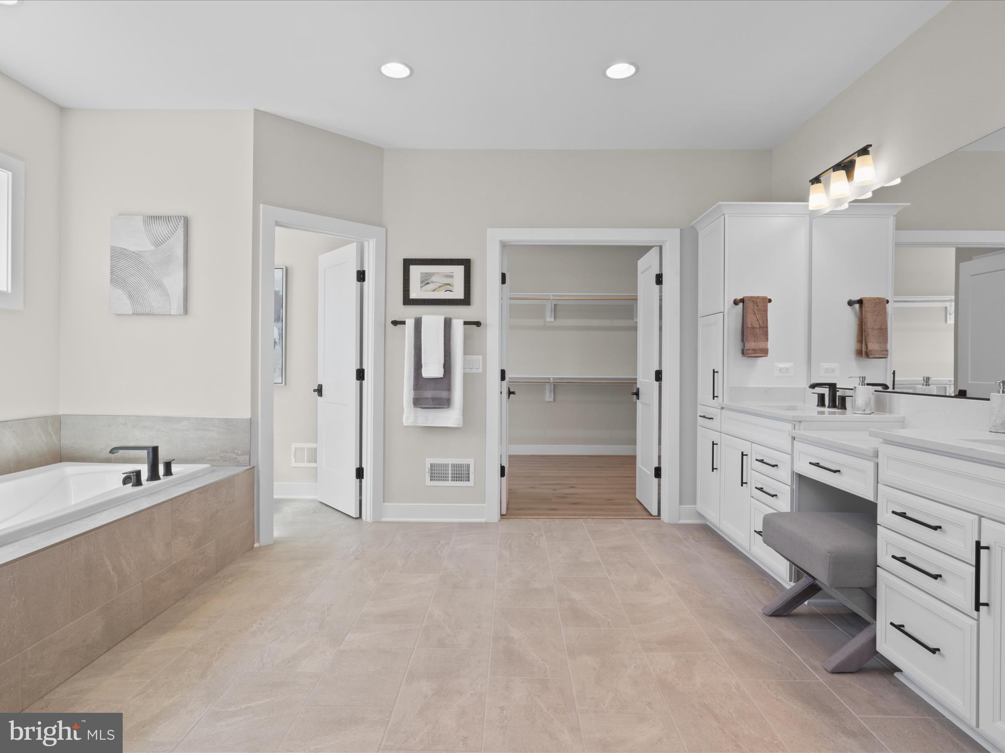 ORCHARD VIEW - Residential