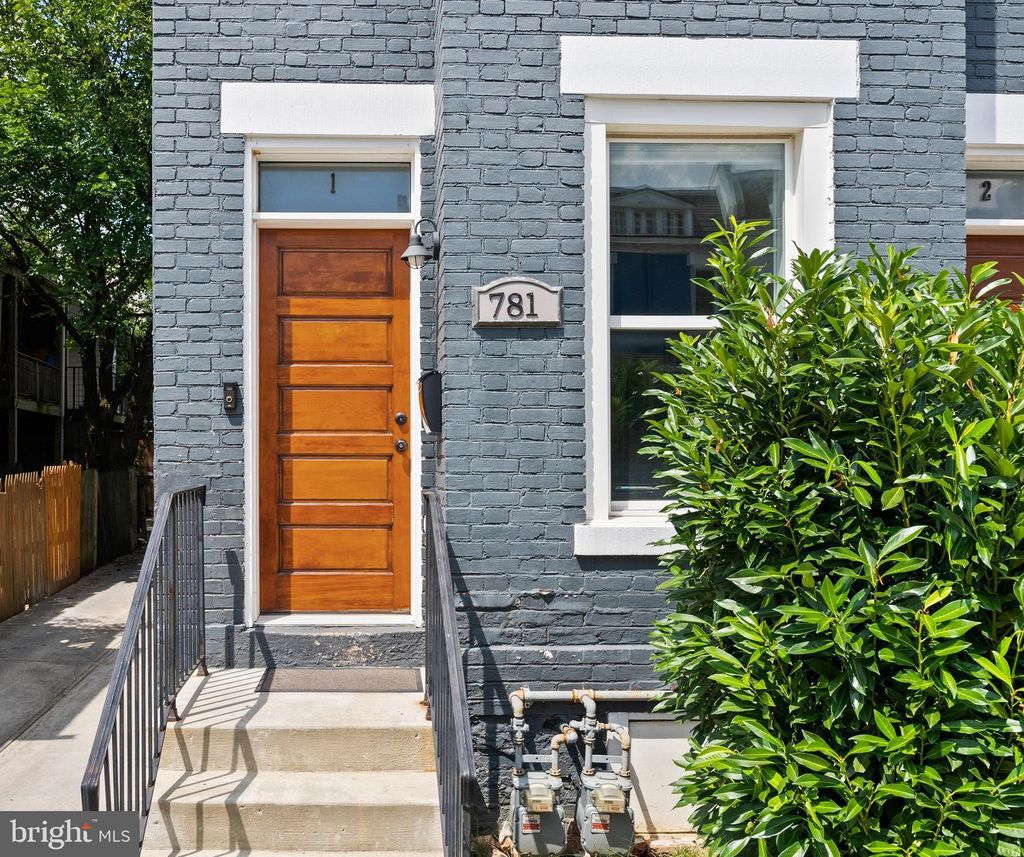 Photo of 781 Columbia Road NW #1, WASHINGTON, DC 20001 (MLS # DCDC2229898)