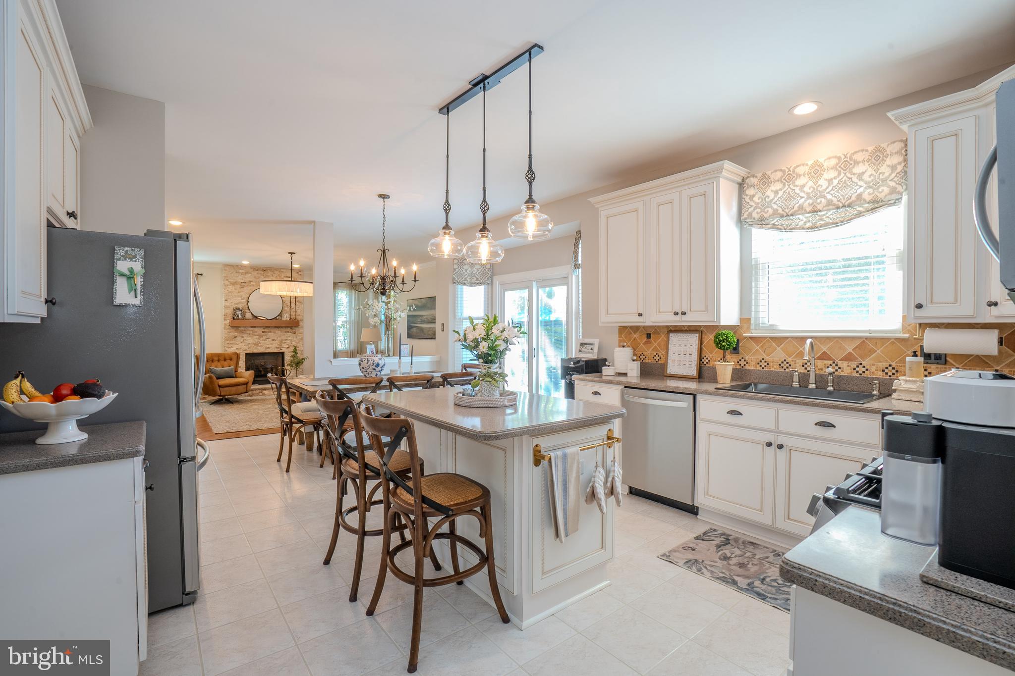 3 WINDWARD WAY