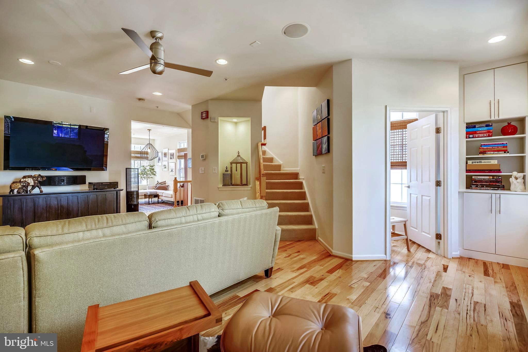 DORSEY CROSSING - Residential