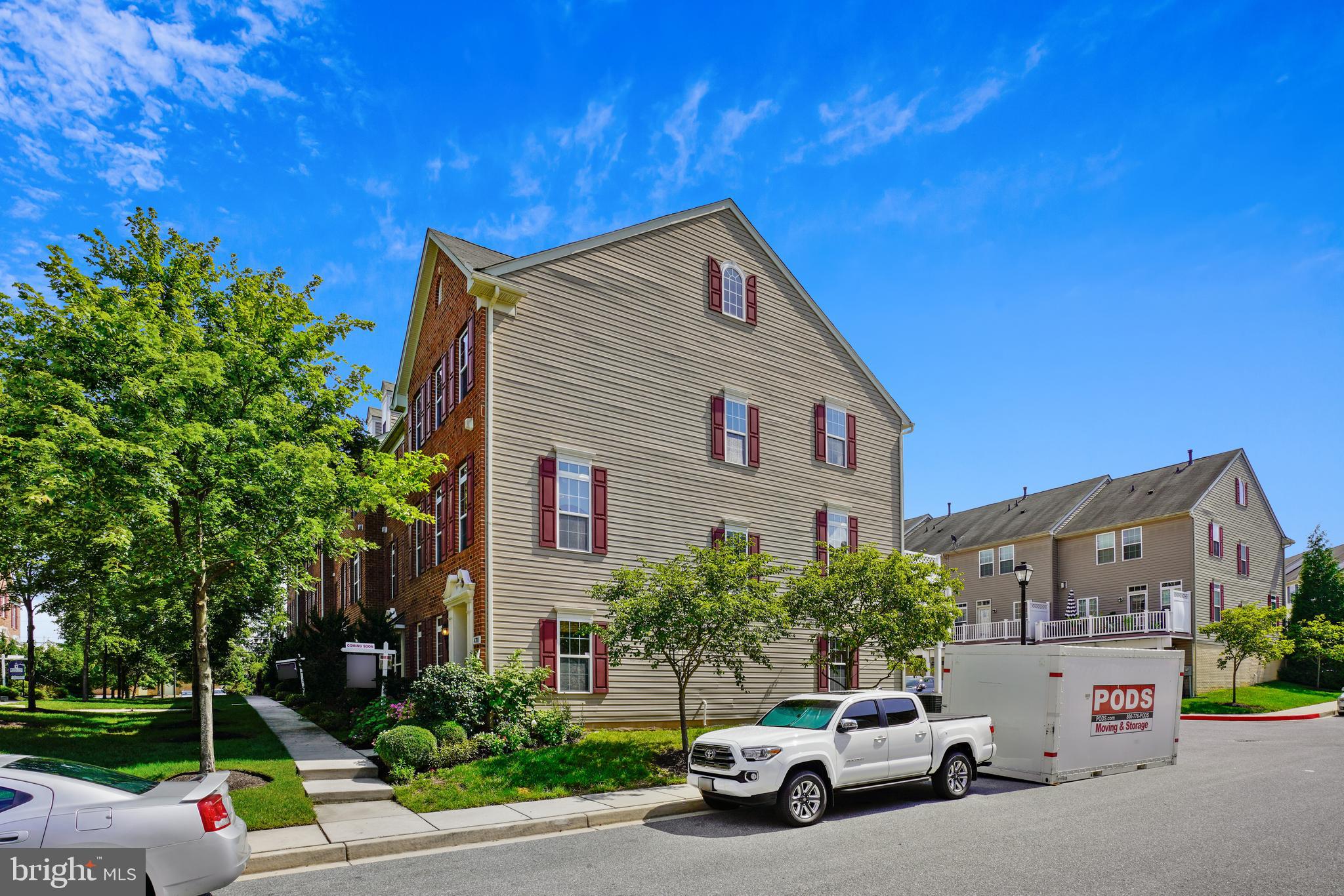 DORSEY CROSSING - Residential