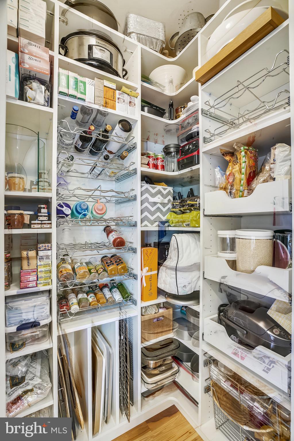 DORSEY CROSSING - Residential