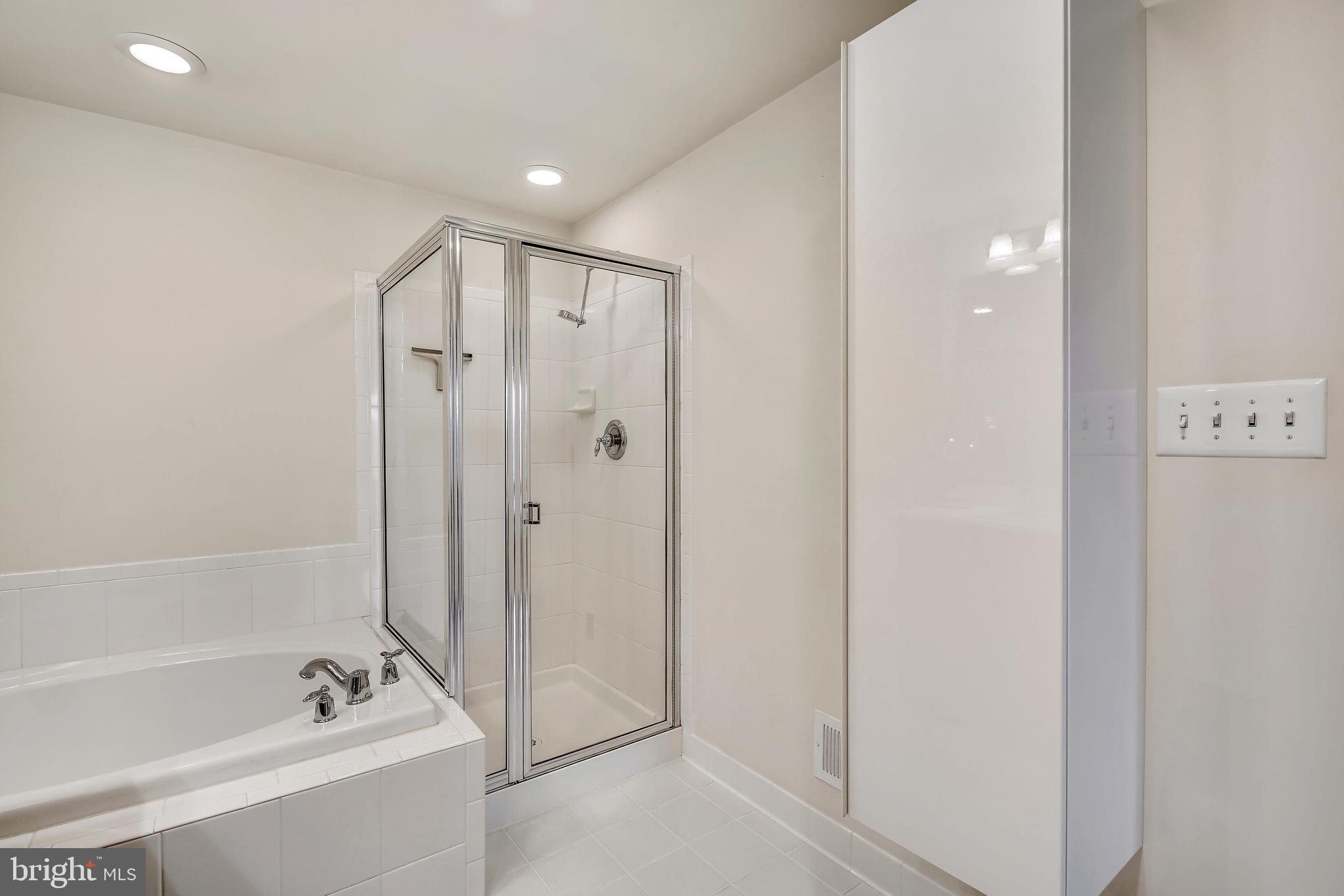 DORSEY CROSSING - Residential