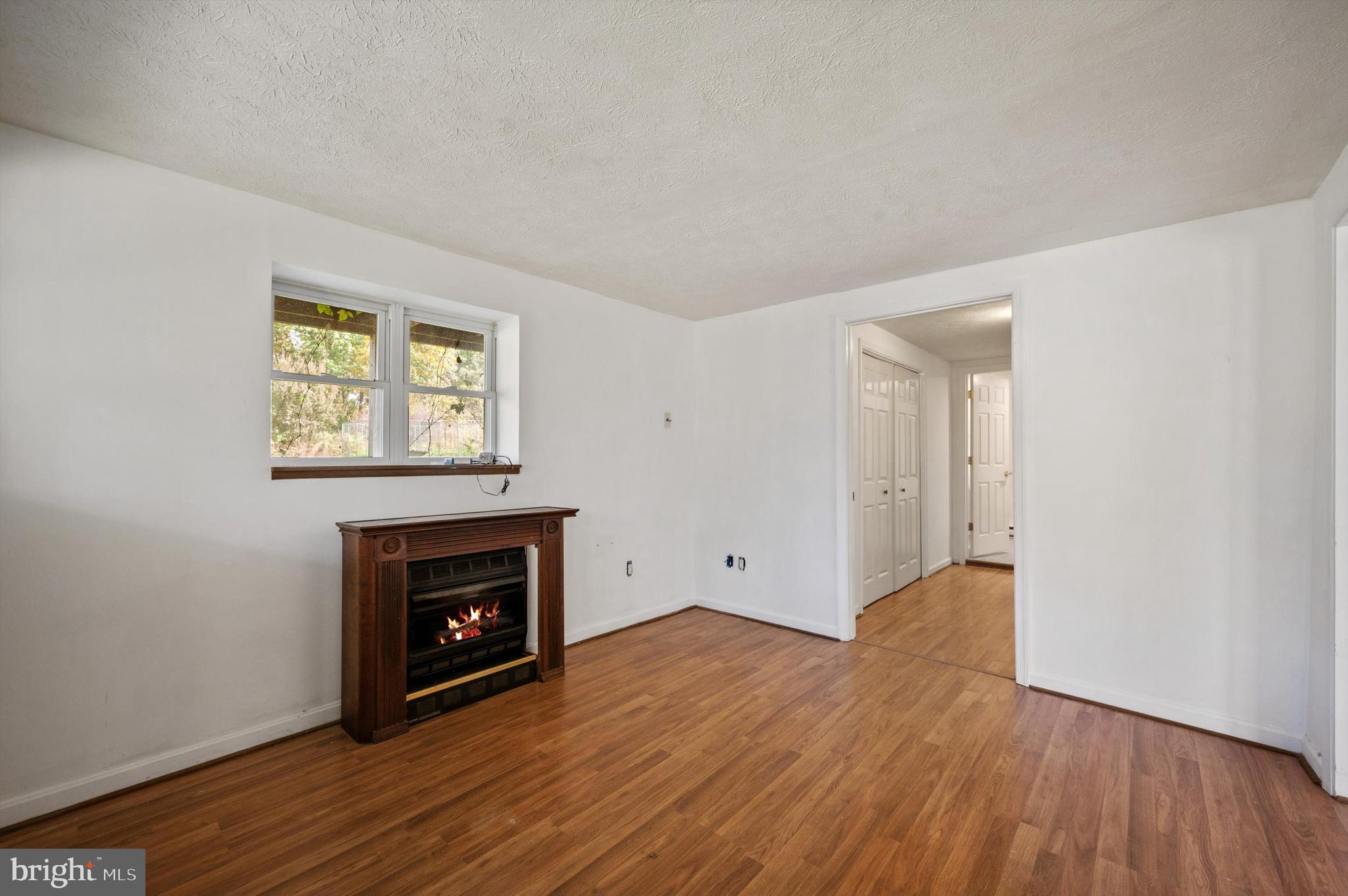 GLENWOOD FOREST - Residential