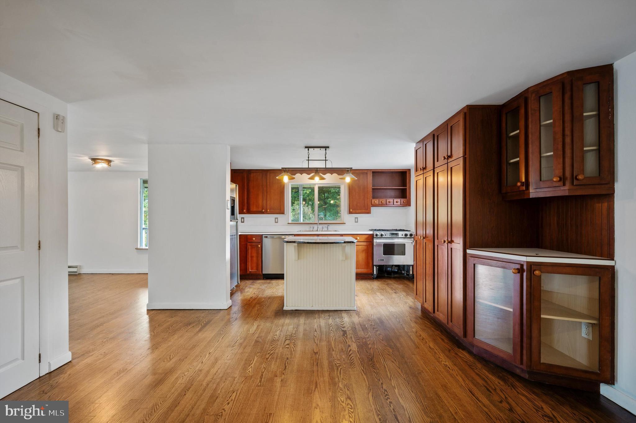 GLENWOOD FOREST - Residential